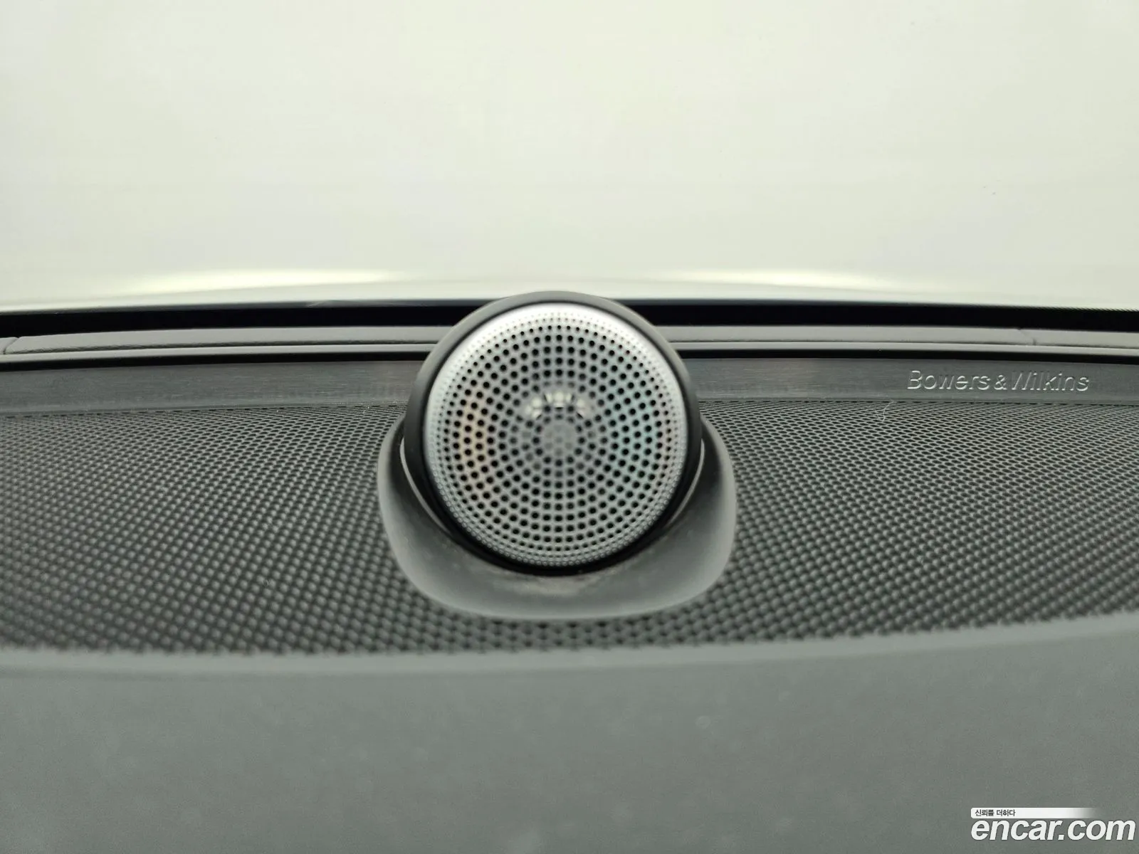 Volvo S60 2023 — 16