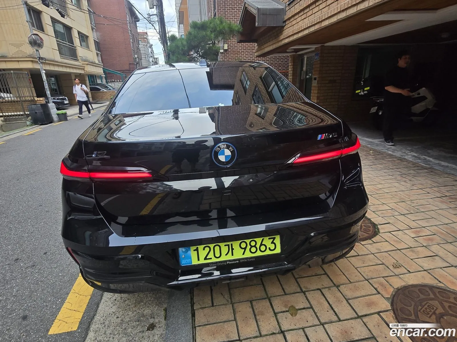 BMW i7 2024 — 10