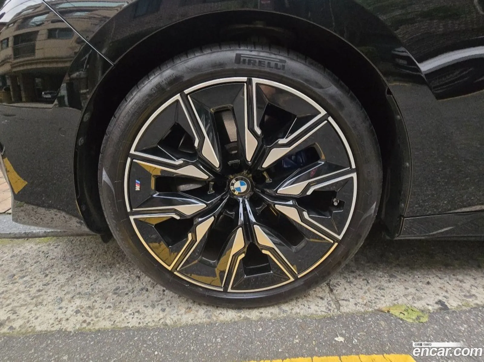 BMW i7 2024 — 7