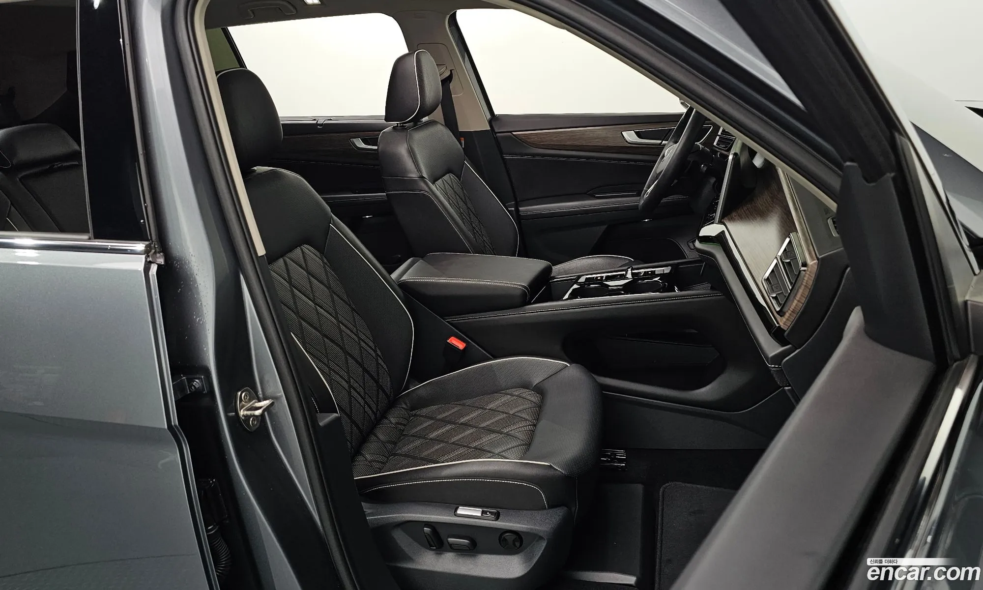 Volkswagen Atlas 2025 1V2FM2CA8SC527671 — 3