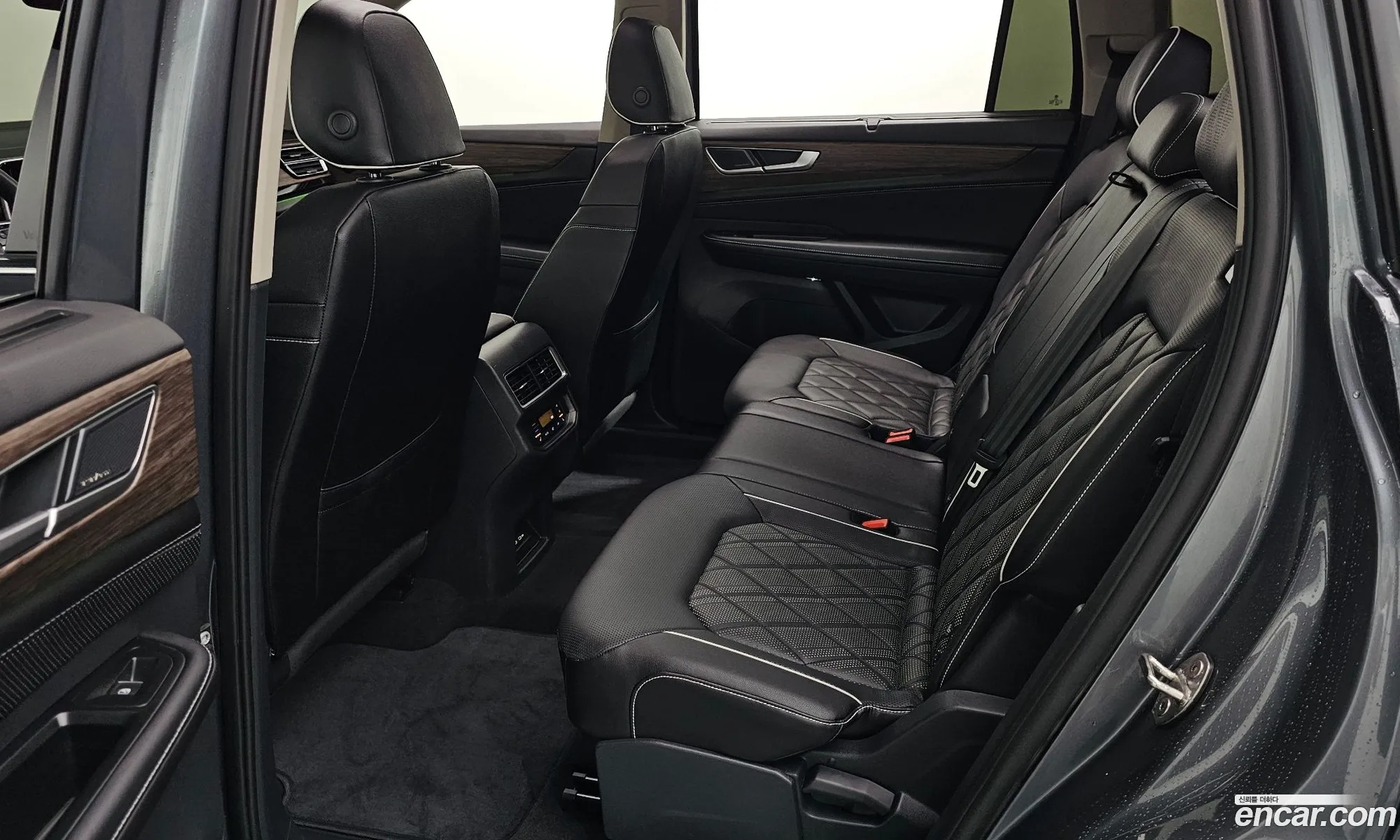 Volkswagen Atlas 2025 1V2FM2CA8SC527671 — 31