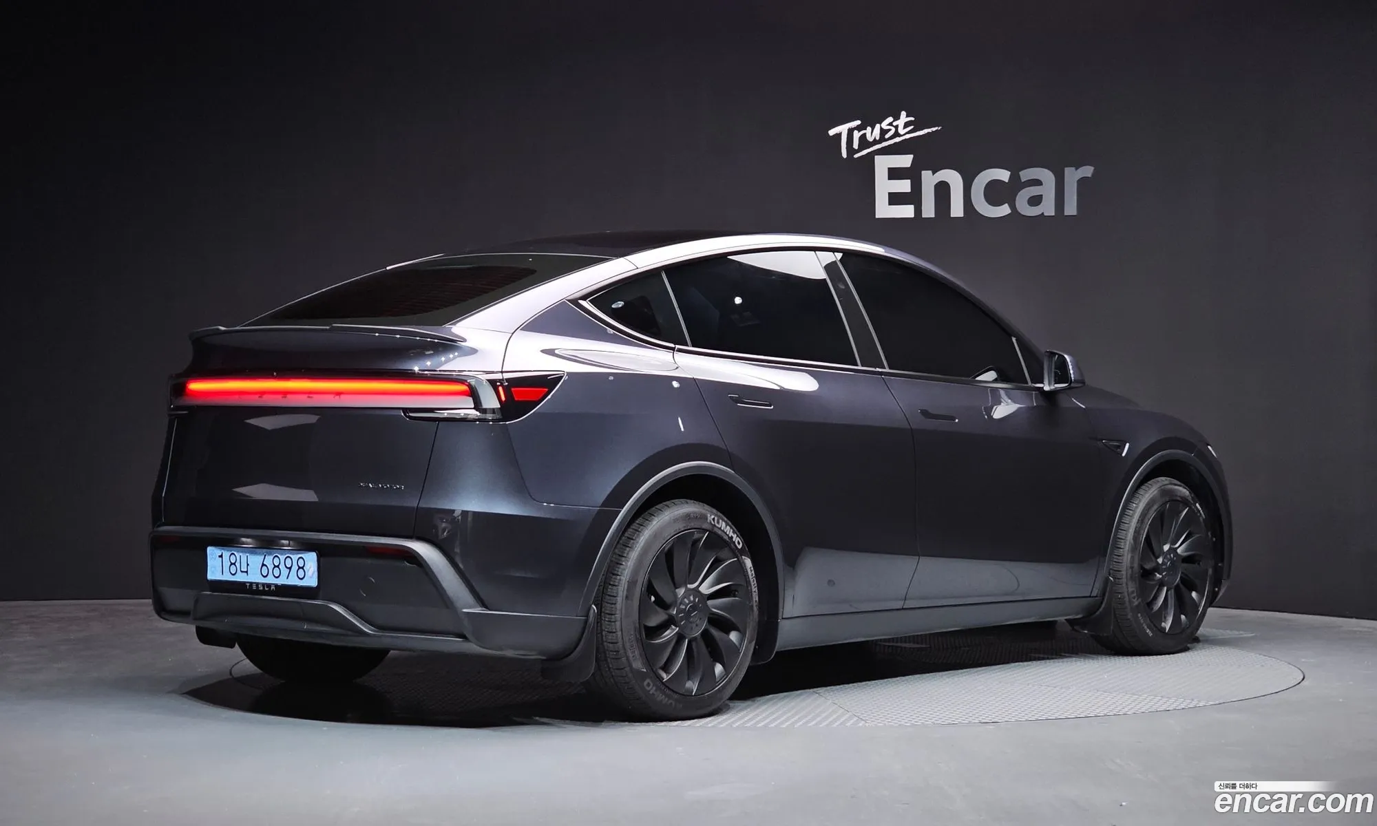 Tesla Model Y 2025 LRWYGCFJ4SC366316 — 27