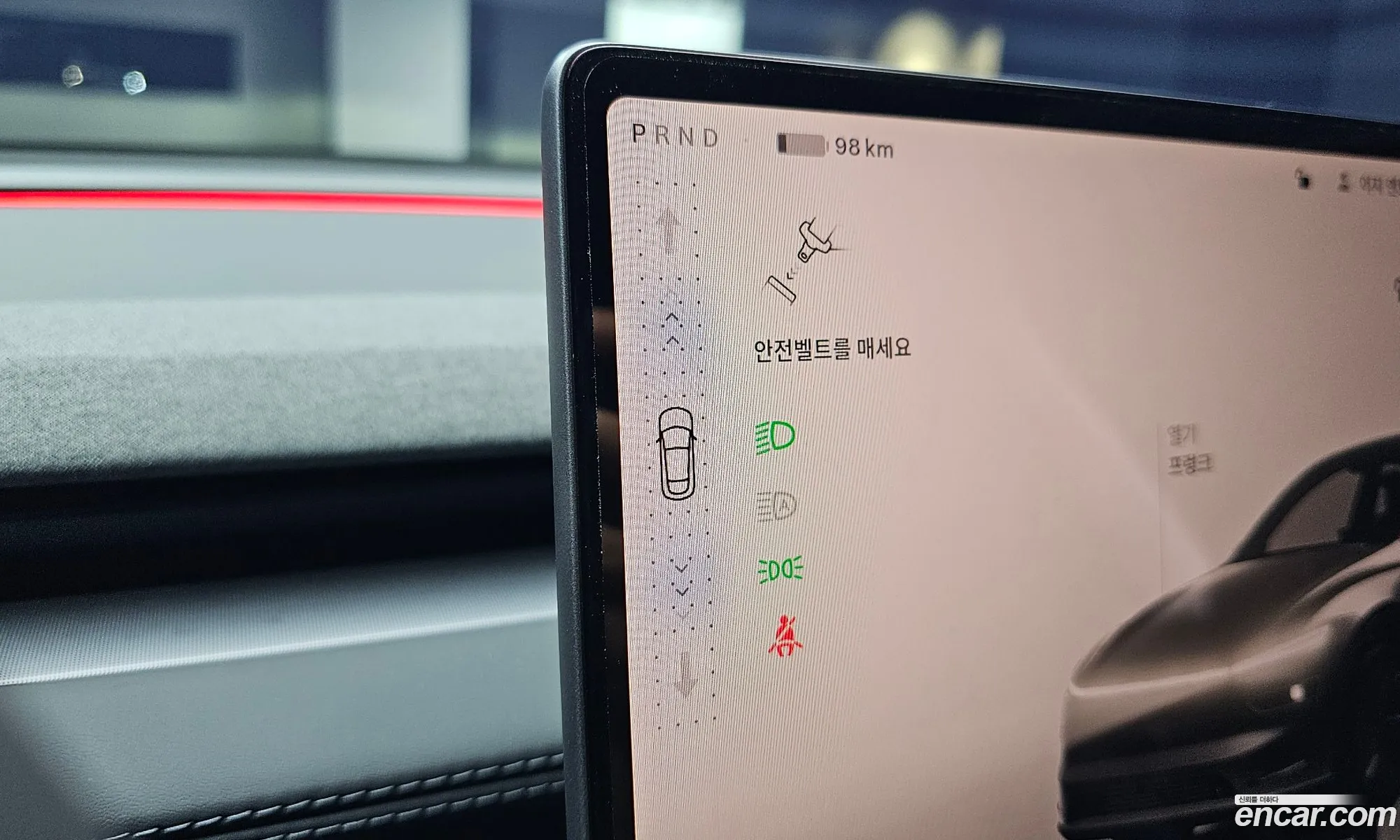 Tesla Model Y 2025 LRWYGCFJ4SC366316 — 5