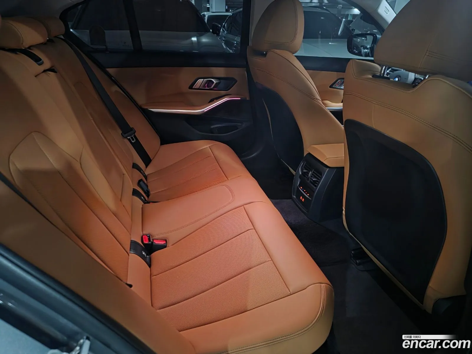 BMW 3 Series 2025 — 12