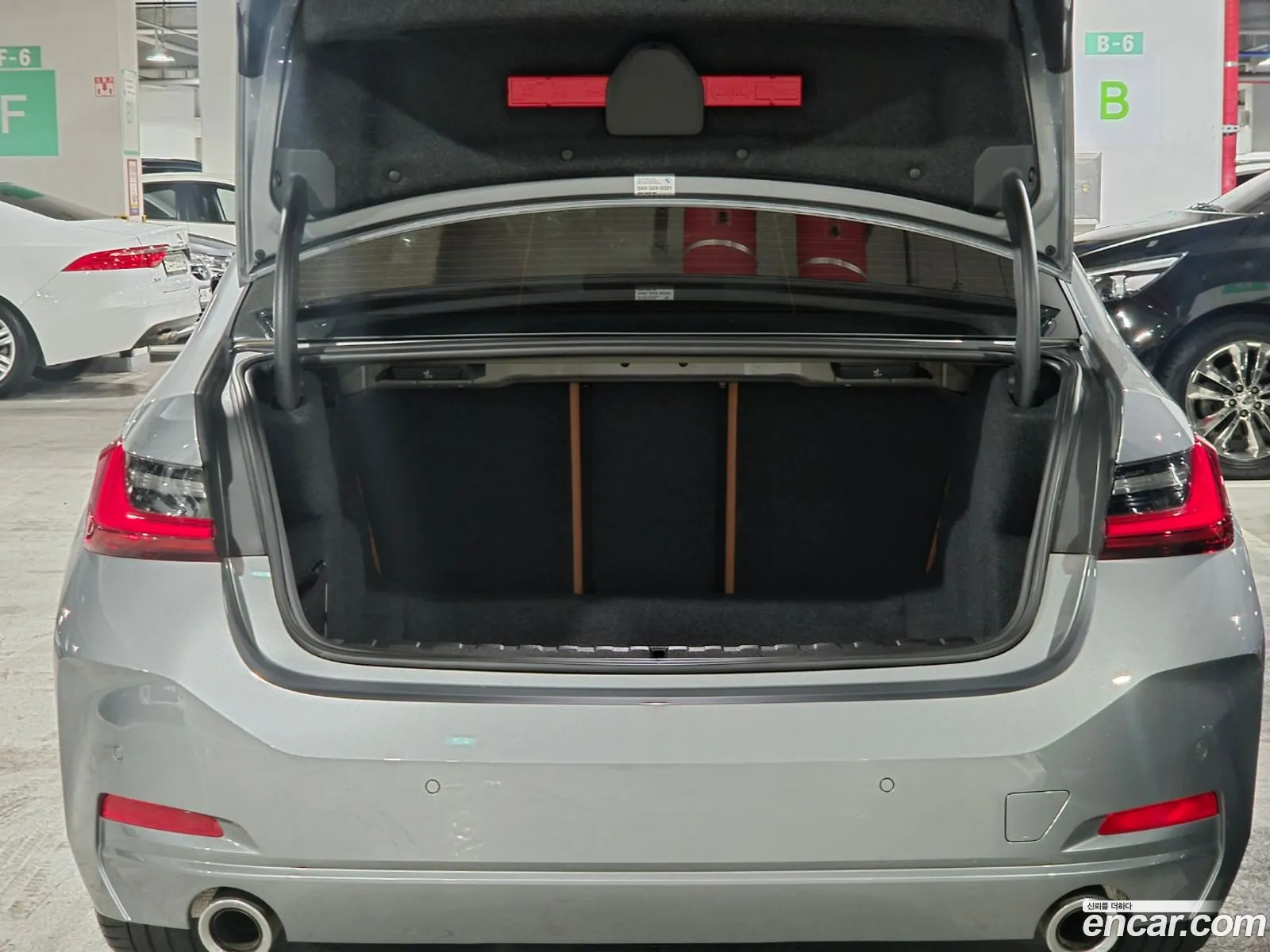 BMW 3 Series 2025 — 19