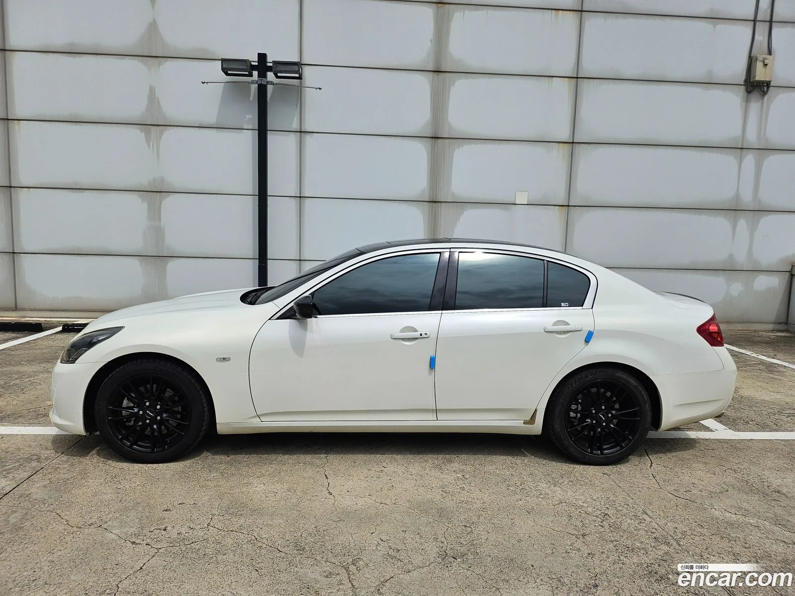 Infiniti G37