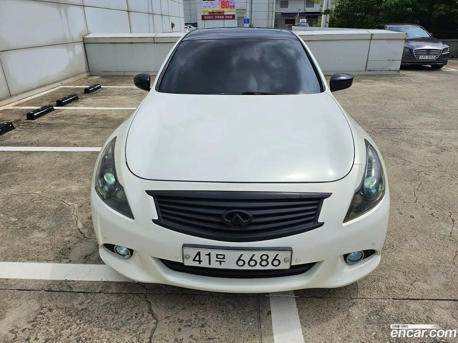 Infiniti G37 2011 — 19