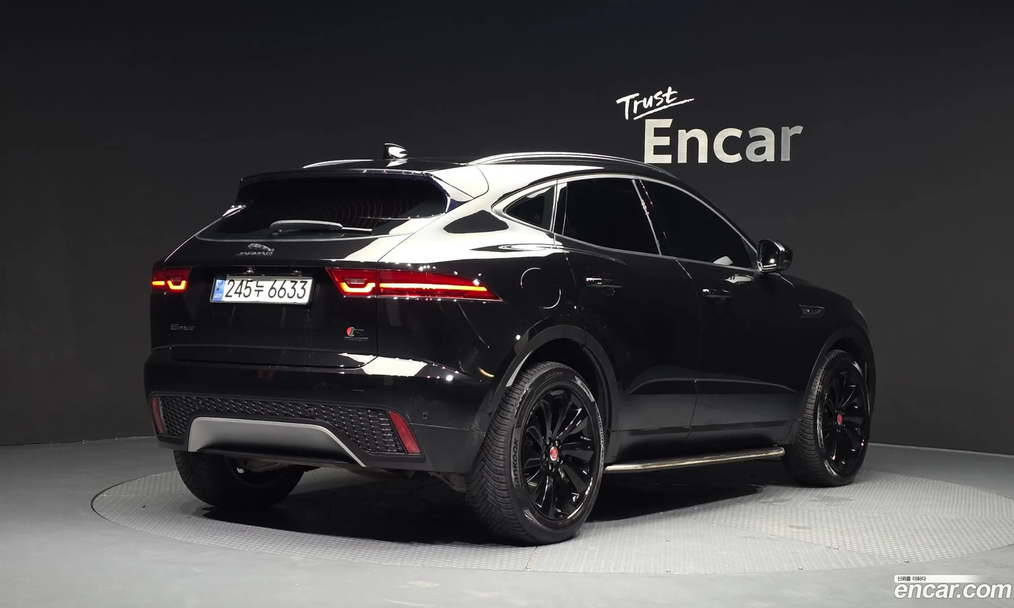 Jaguar E-Pace 2019 SADFA2BN9K1Z45400 — 16