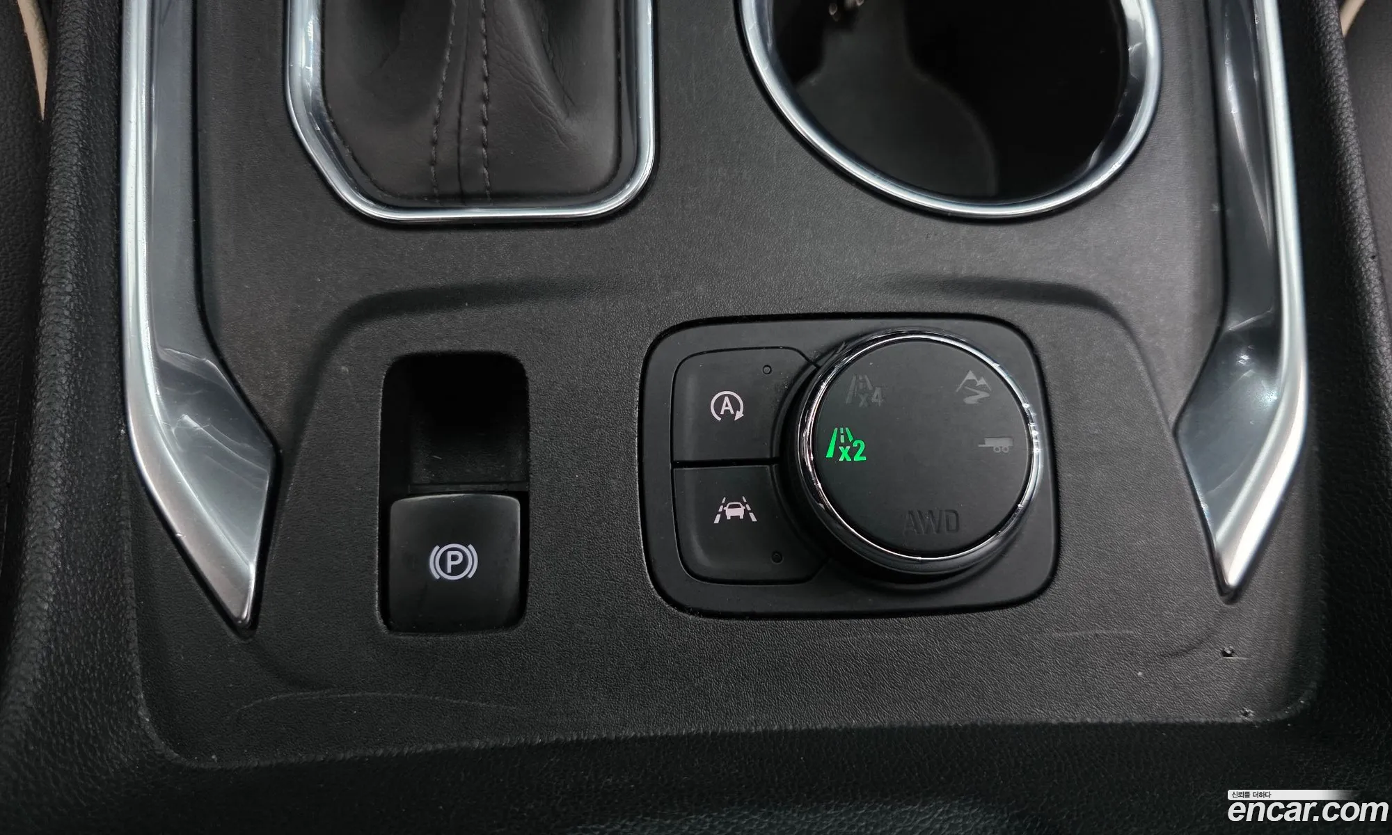 Chevrolet (GM Daewoo) Traverse 2022 — 24
