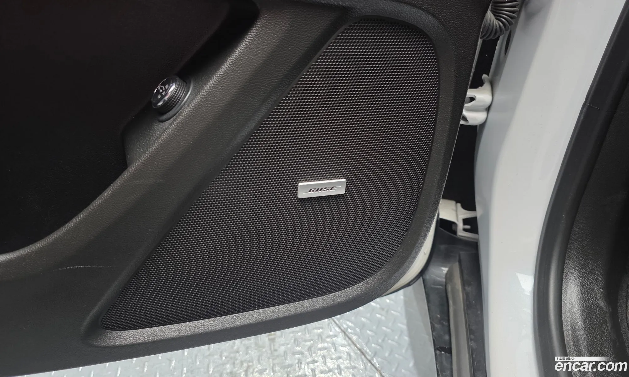 Chevrolet (GM Daewoo) Traverse 2022 — 34