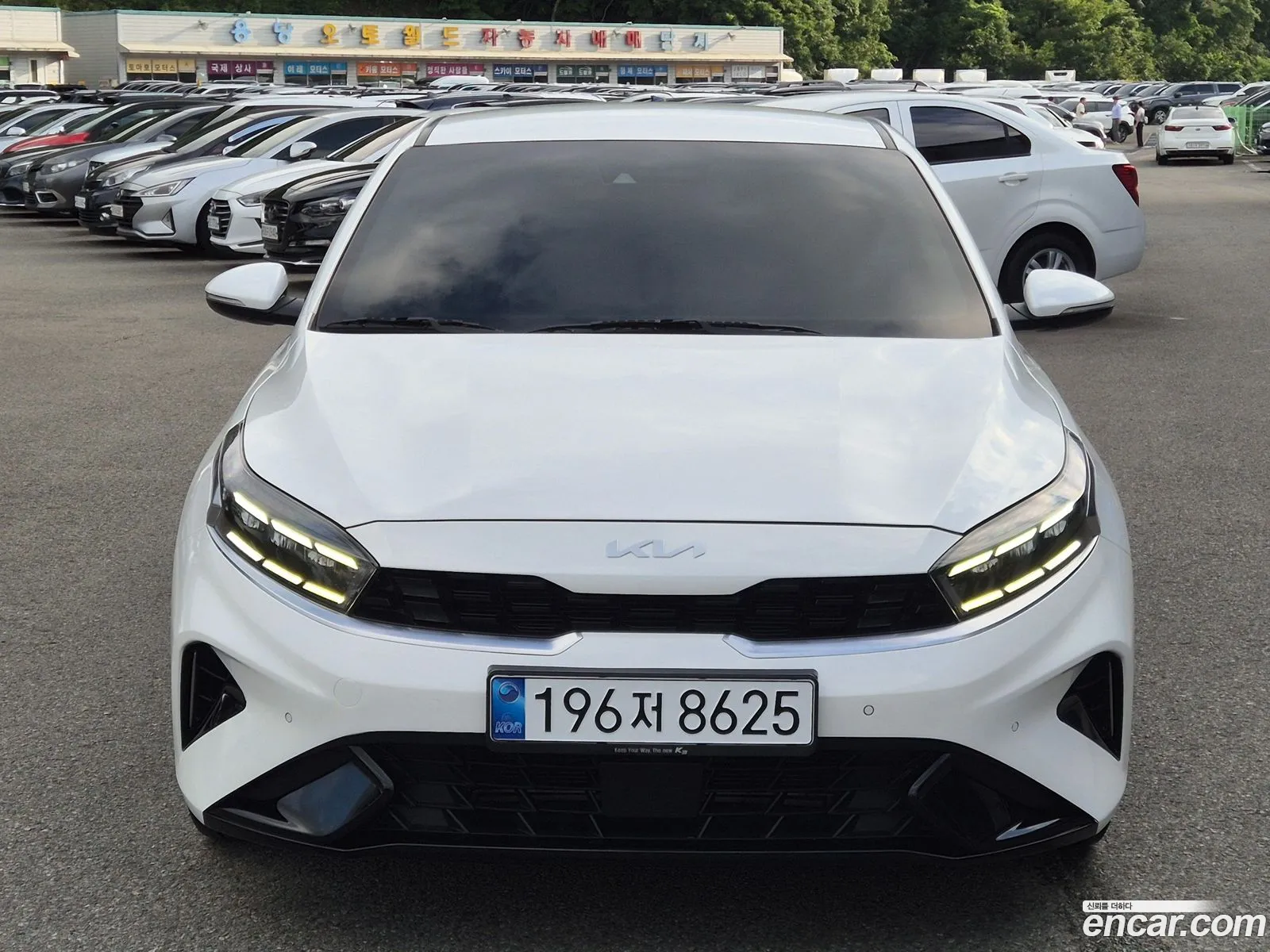 Kia K3 2022 — 17