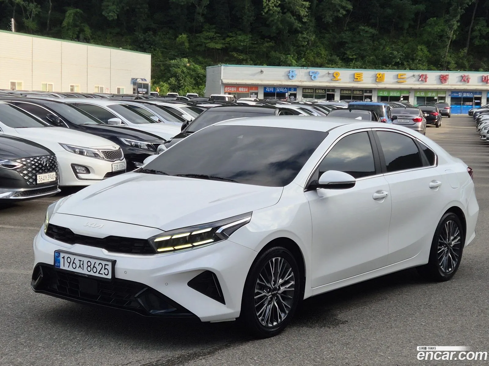 Kia K3 2022 — 19