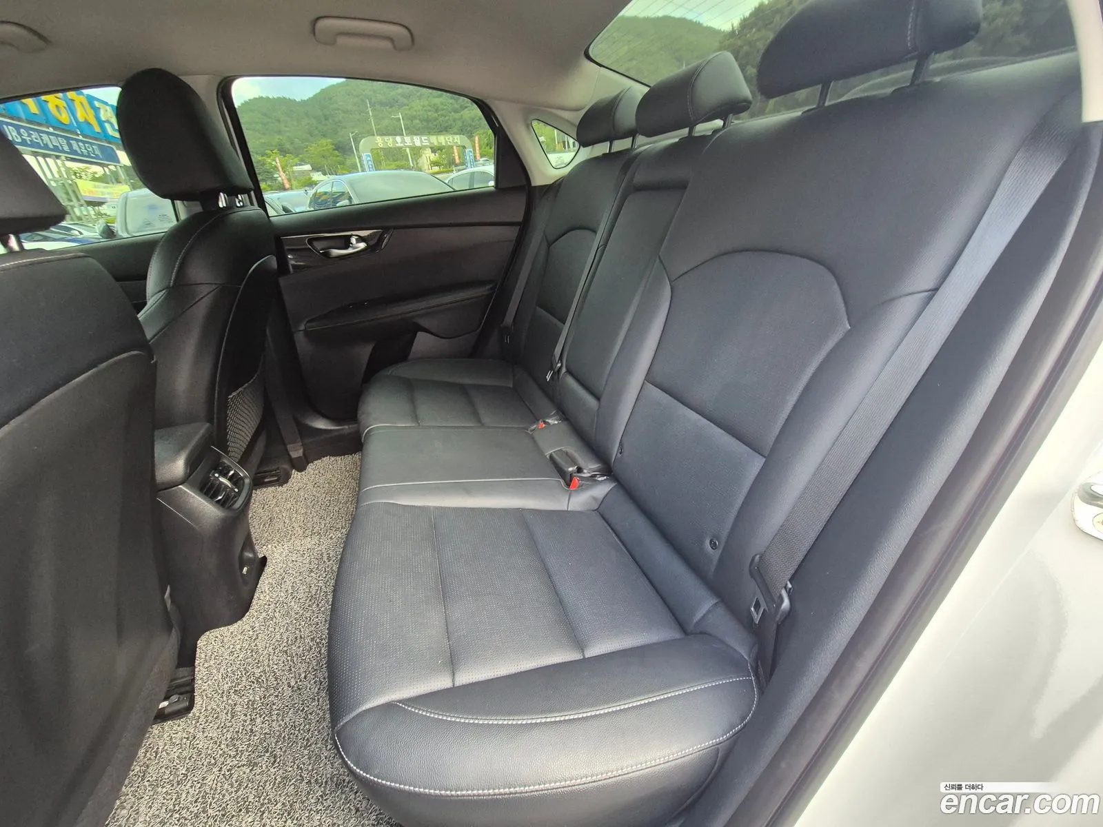 Kia K3 2022 — 12