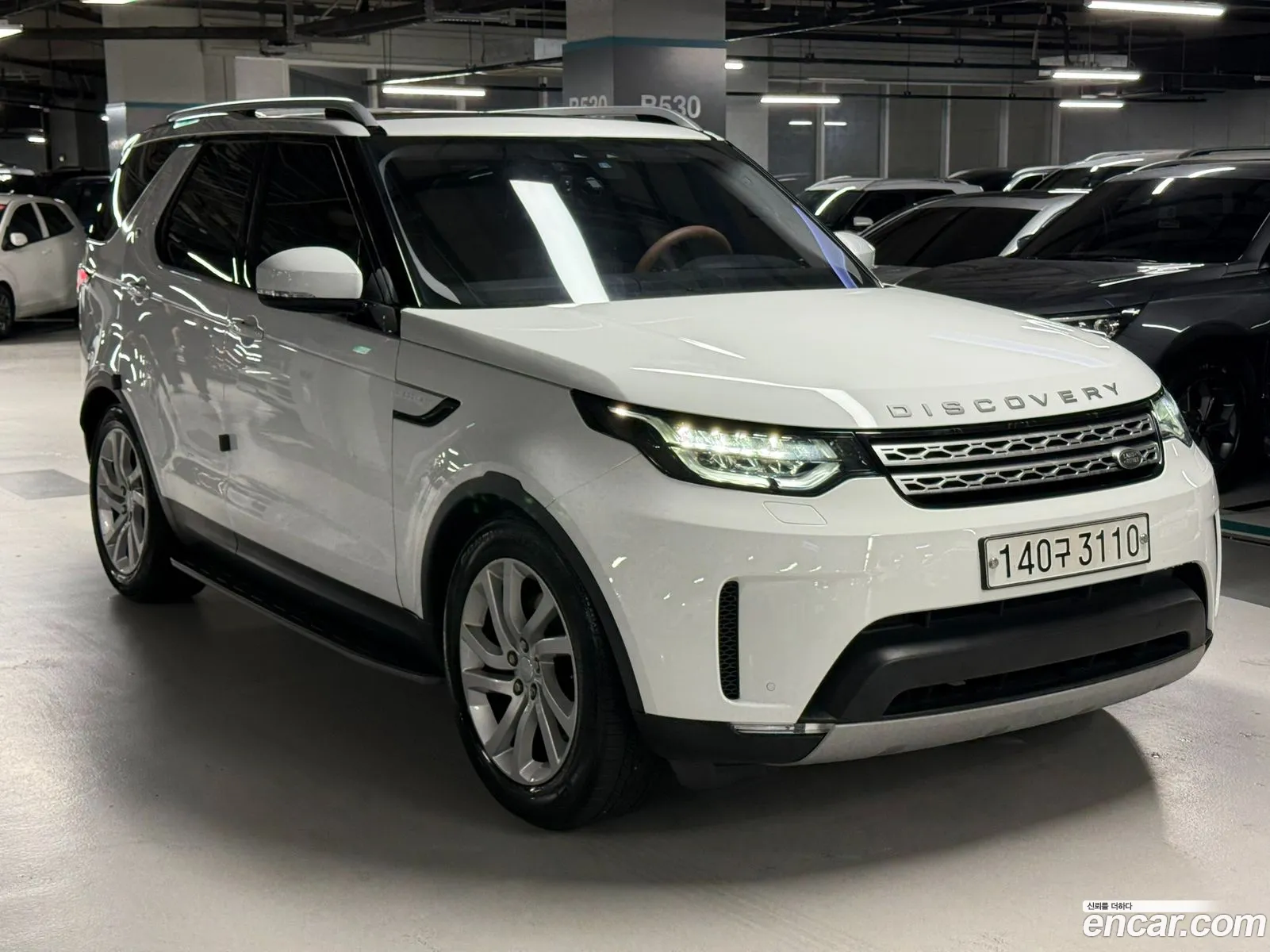 Land Rover Discovery 5 2017 — 16