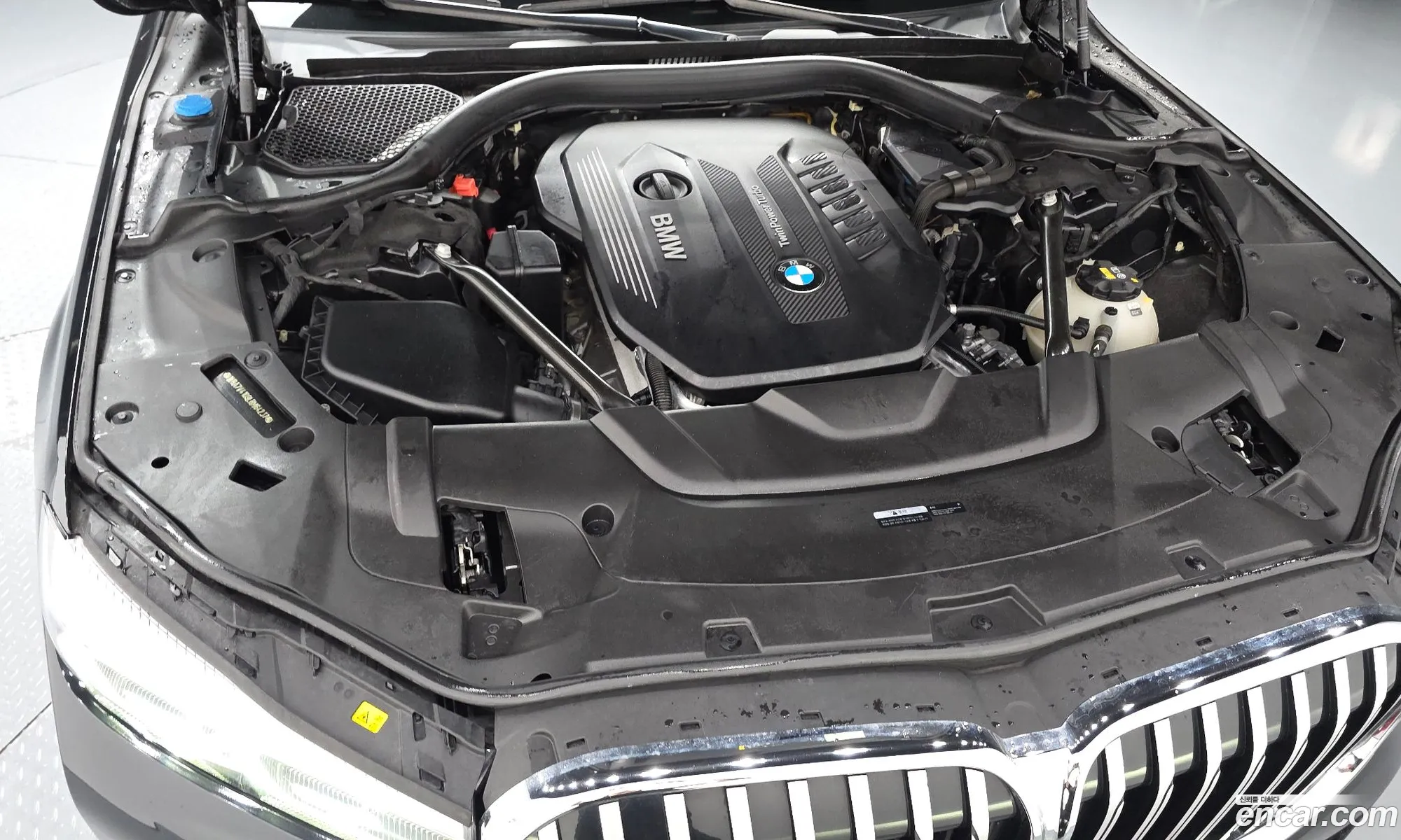 BMW 7 Series 2019 WBA7V4109LBM64237 — 17