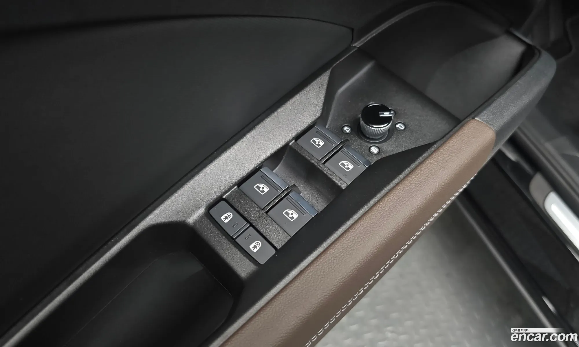 Audi Q4 e-tron 2026 — 4