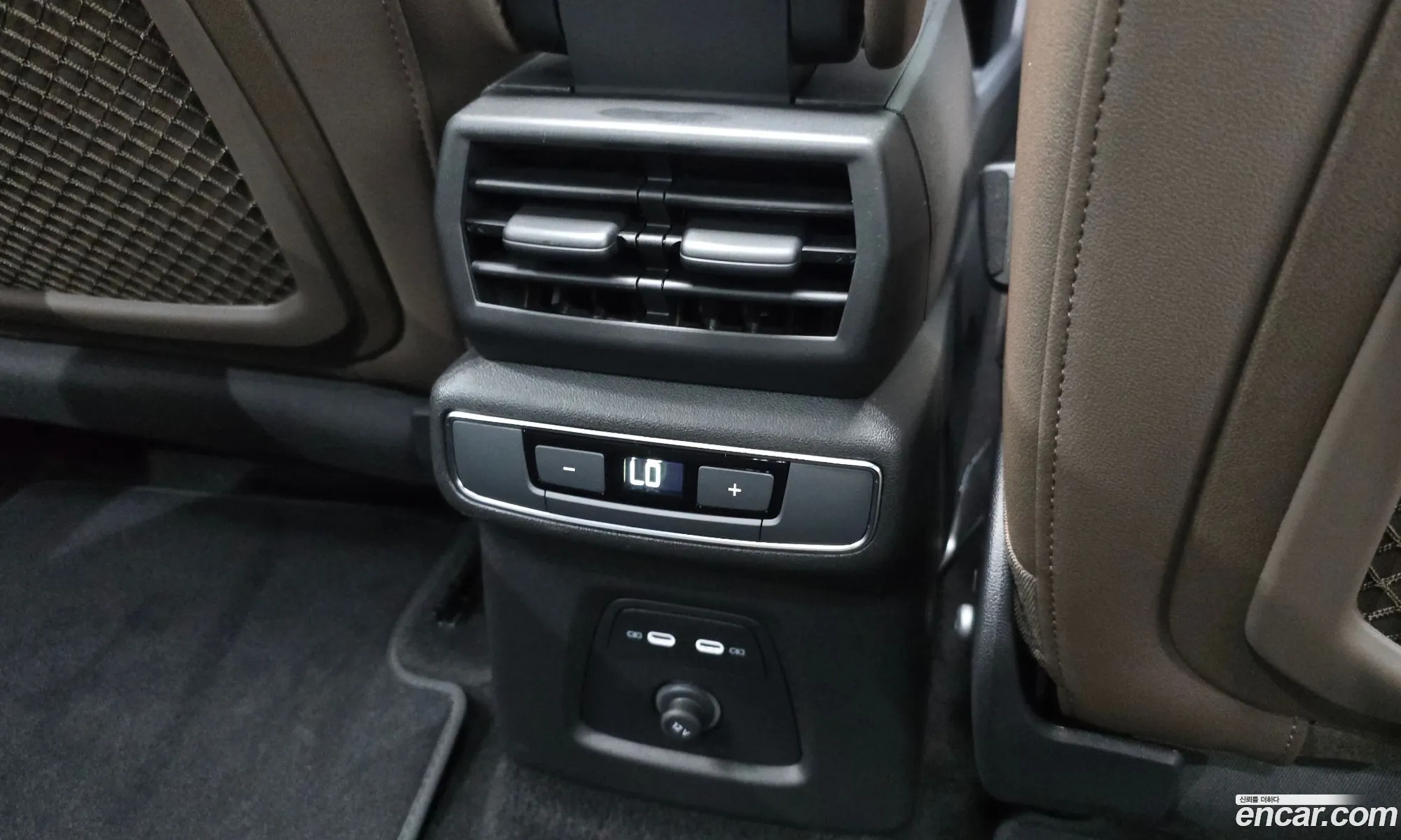 Audi Q4 e-tron 2026 — 28