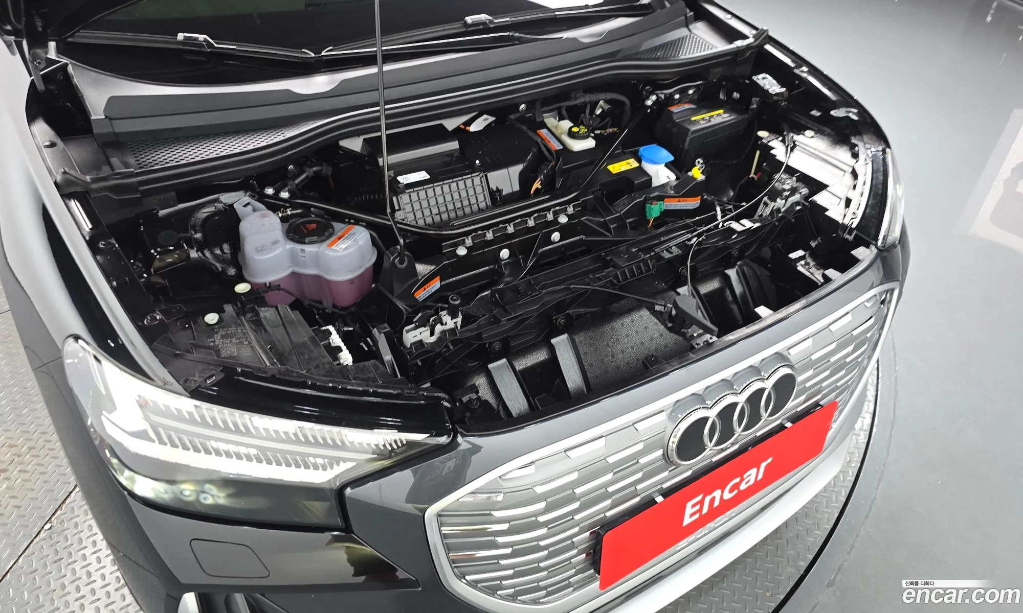Audi Q4 e-tron 2026 — 19