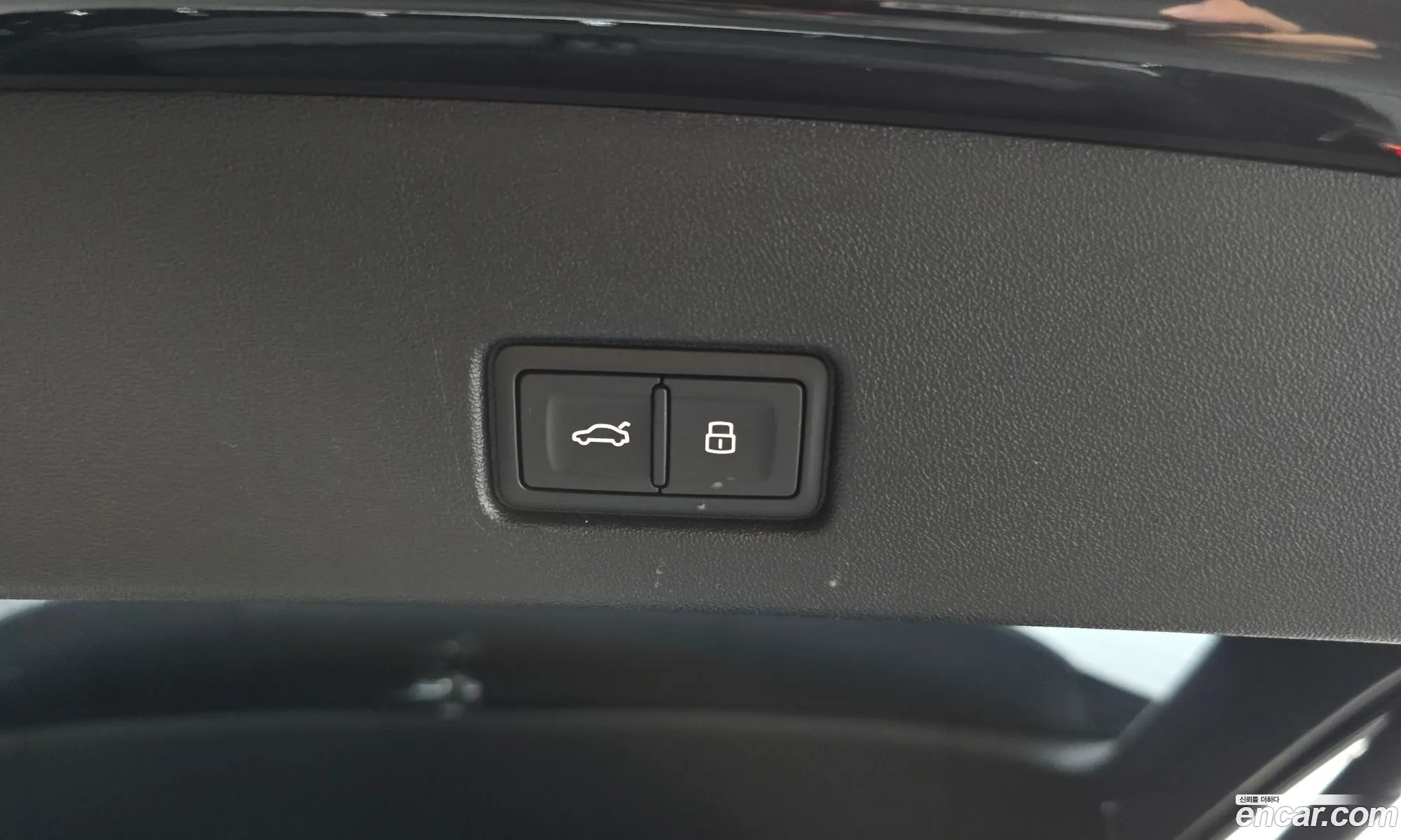 Audi Q4 e-tron 2026 — 25