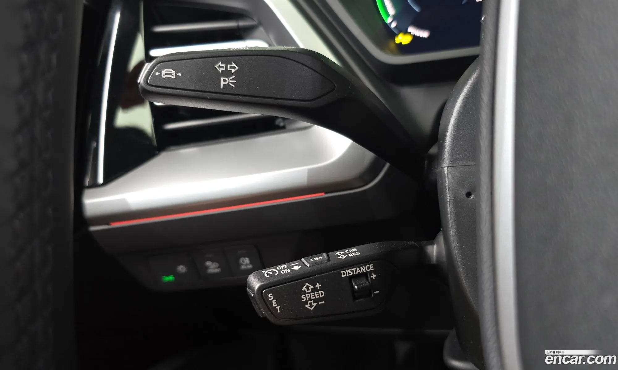 Audi Q4 e-tron 2026 — 24