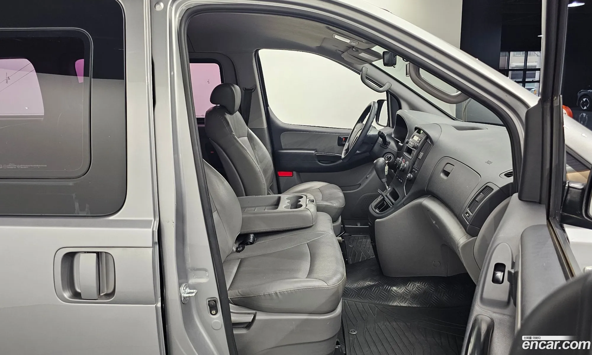 Hyundai Grand Starex 2012 — 6