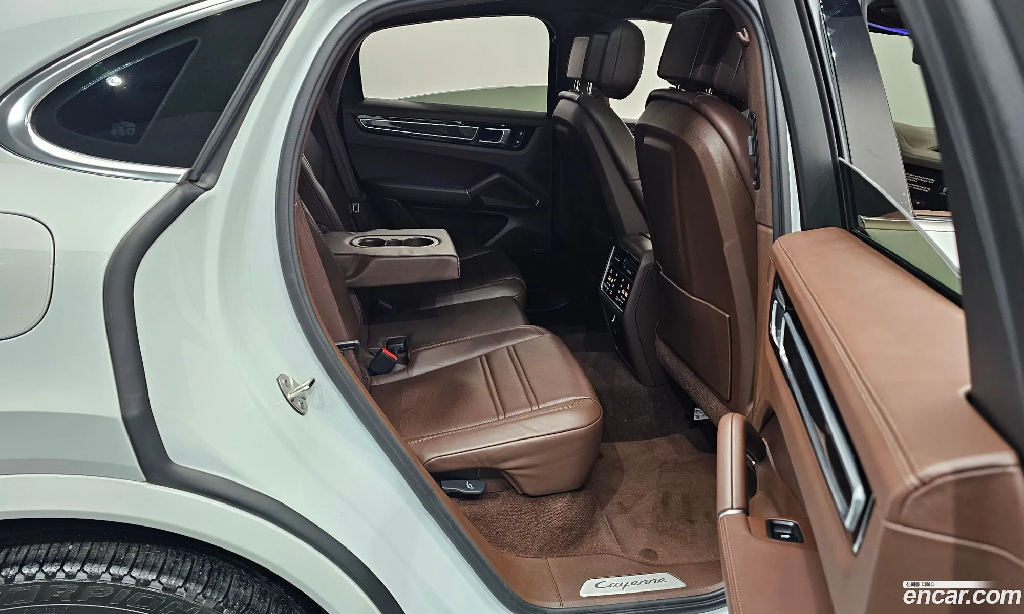 Porsche Cayenne 2022 — 31