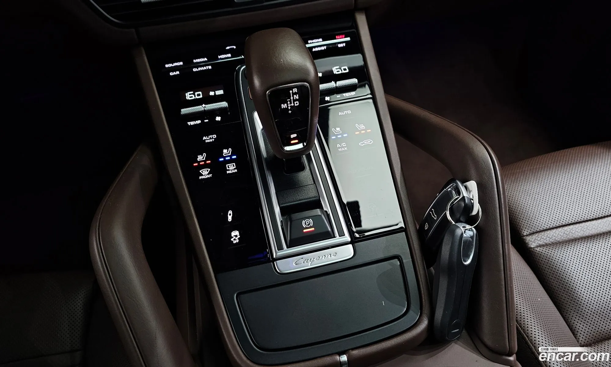 Porsche Cayenne 2022 — 16