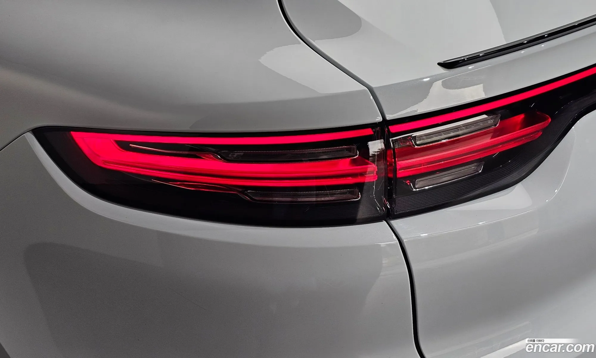 Porsche Cayenne 2022 — 23