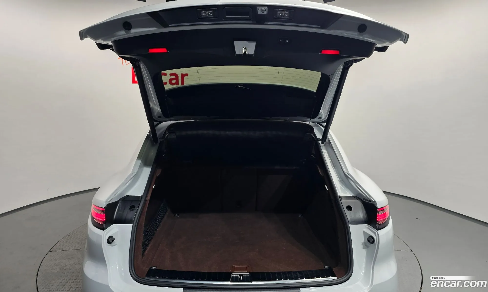 Porsche Cayenne 2022 — 38
