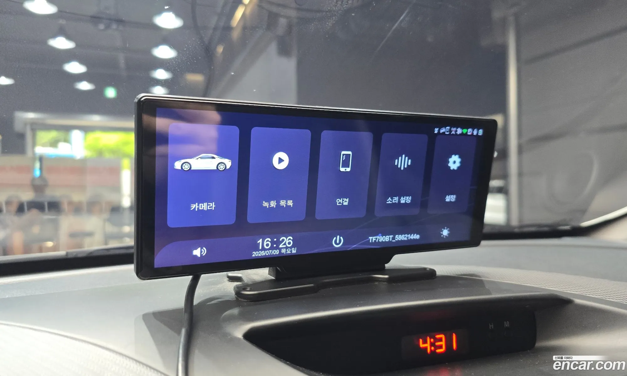 Kia K3 2017 — 29