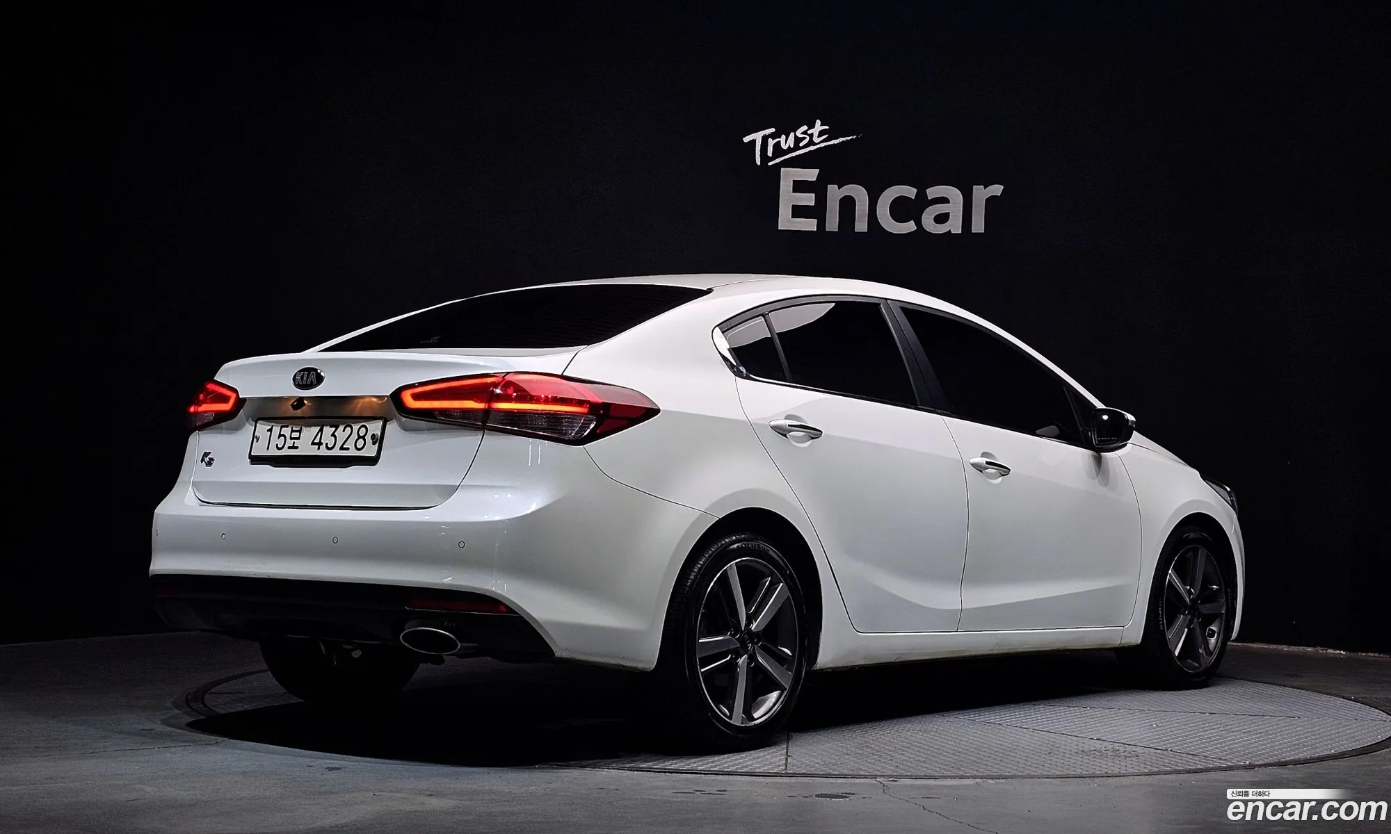 Kia K3 2017 — 7