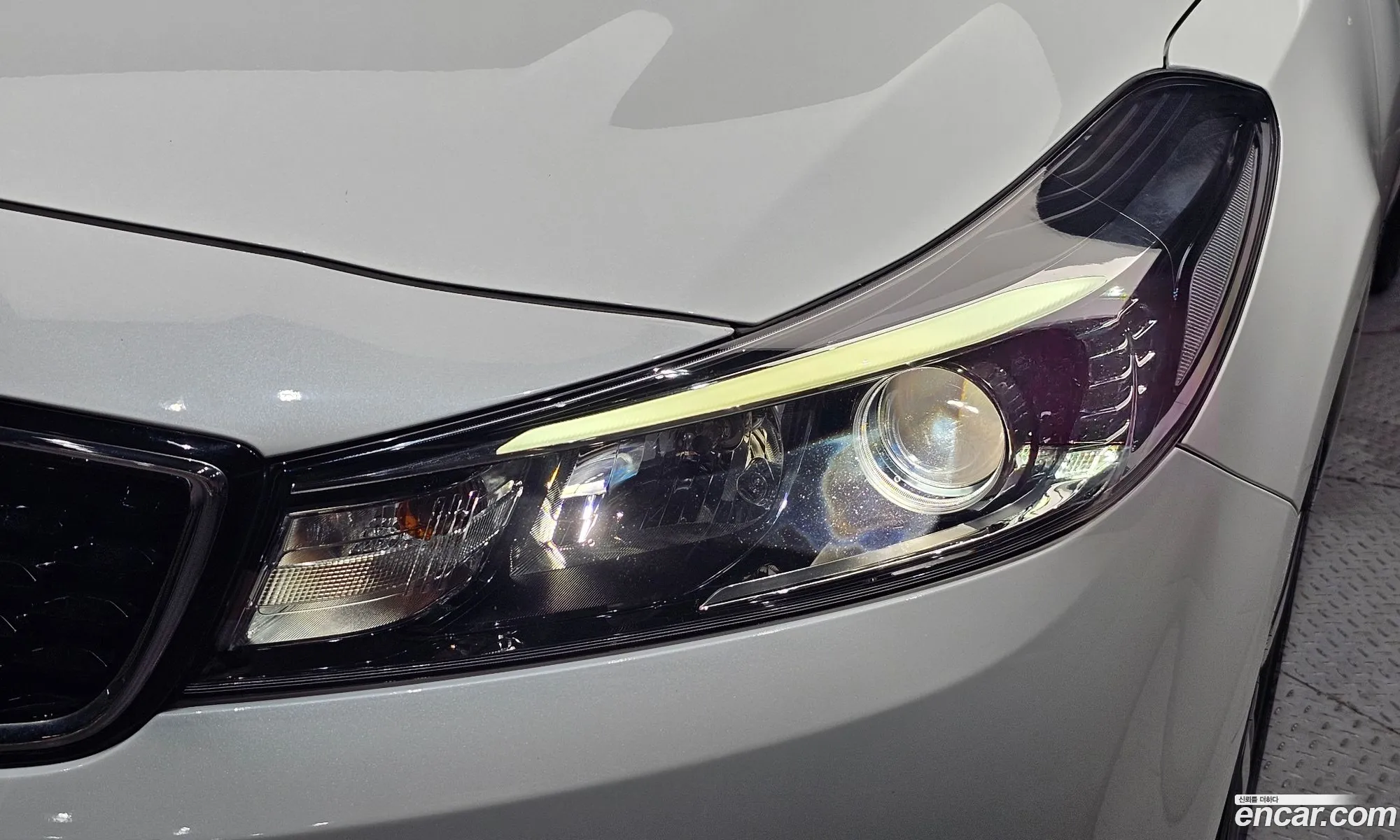 Kia K3 2017 — 12