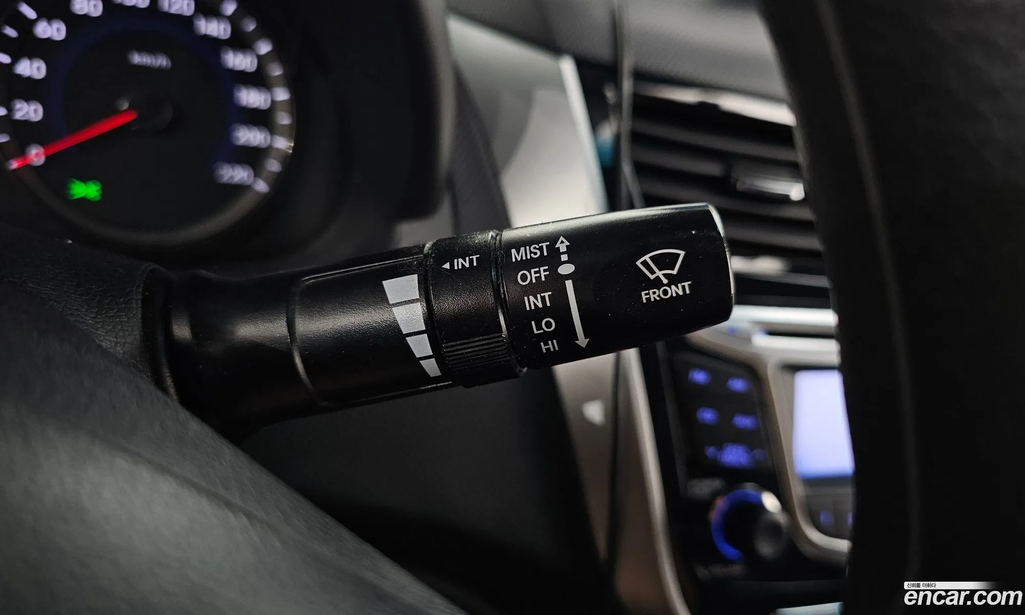 Hyundai Accent 2013 — 10