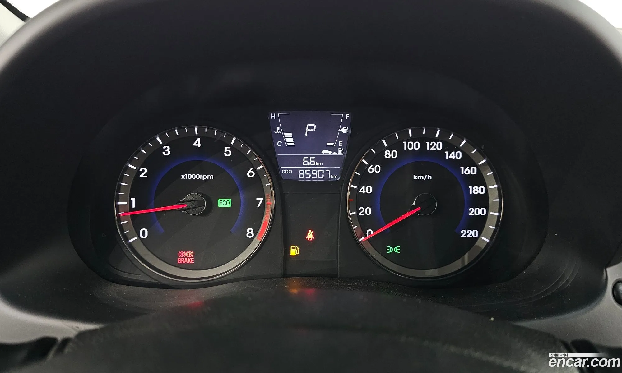 Hyundai Accent 2013 — 16