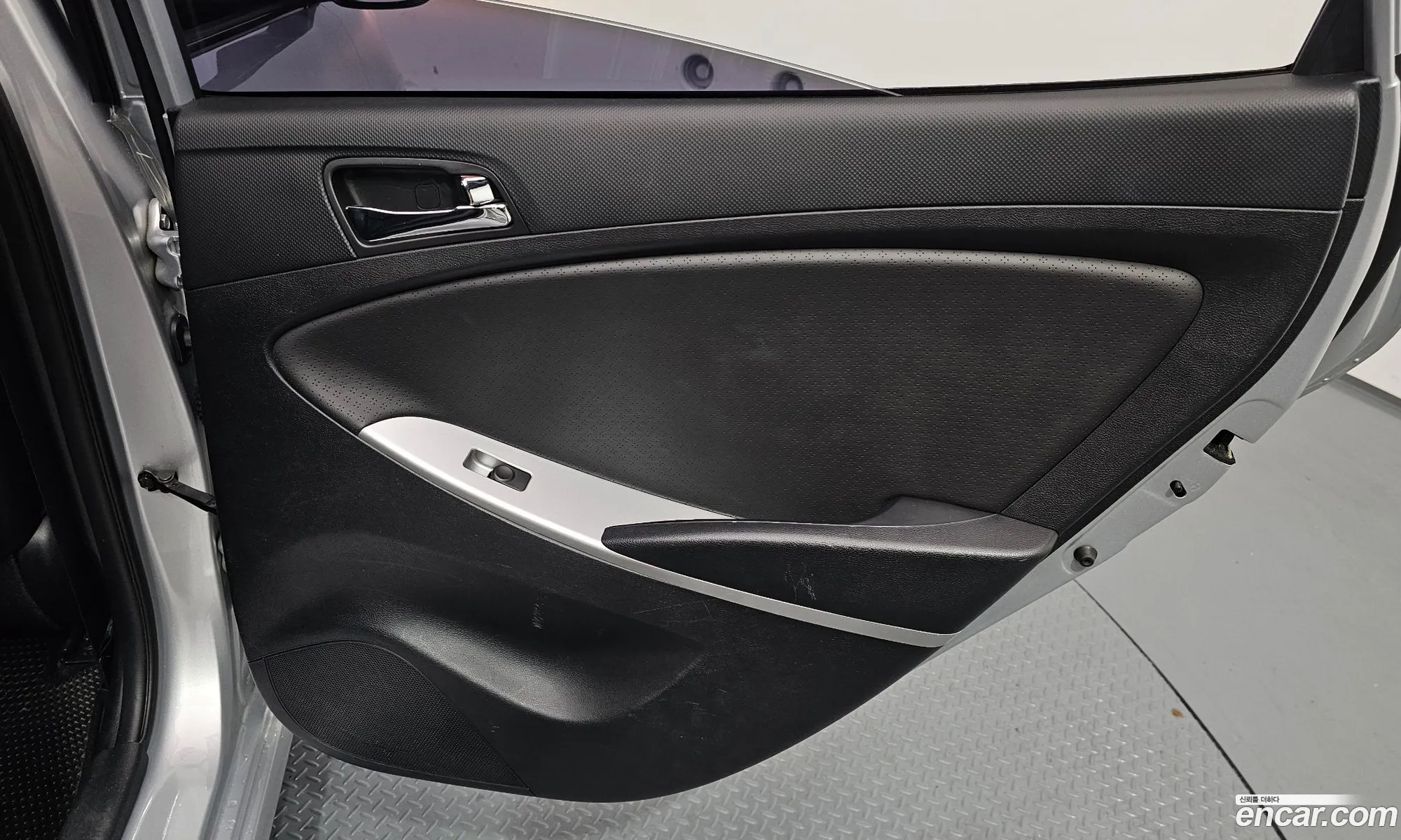 Hyundai Accent 2013 — 9