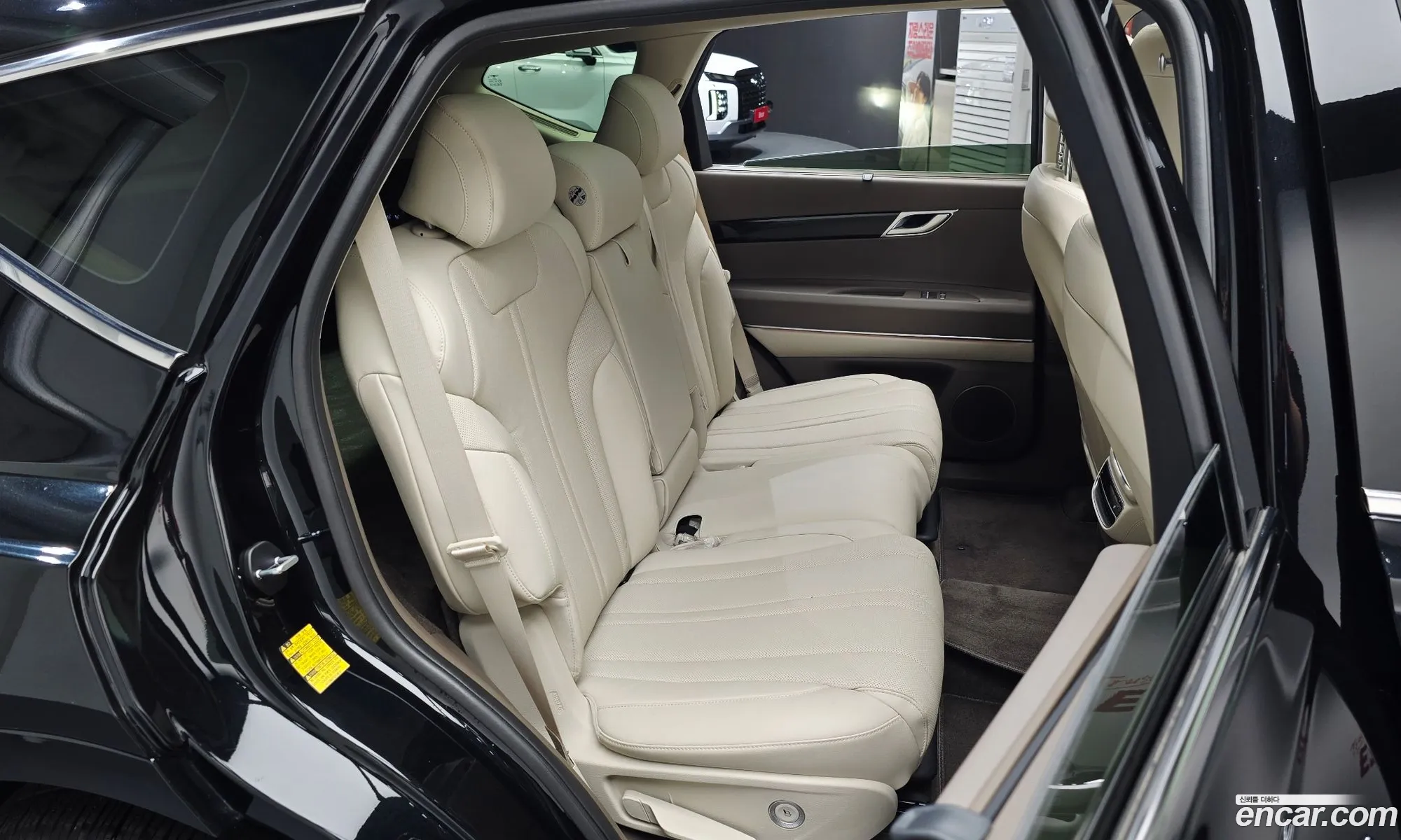 Genesis GV80 2022 — 17