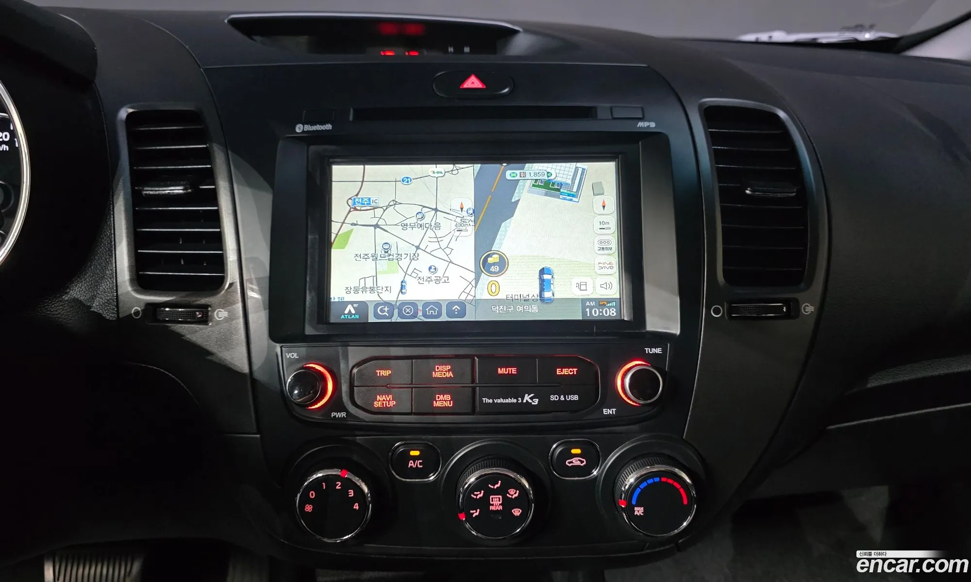 Kia K3 2016 — 12
