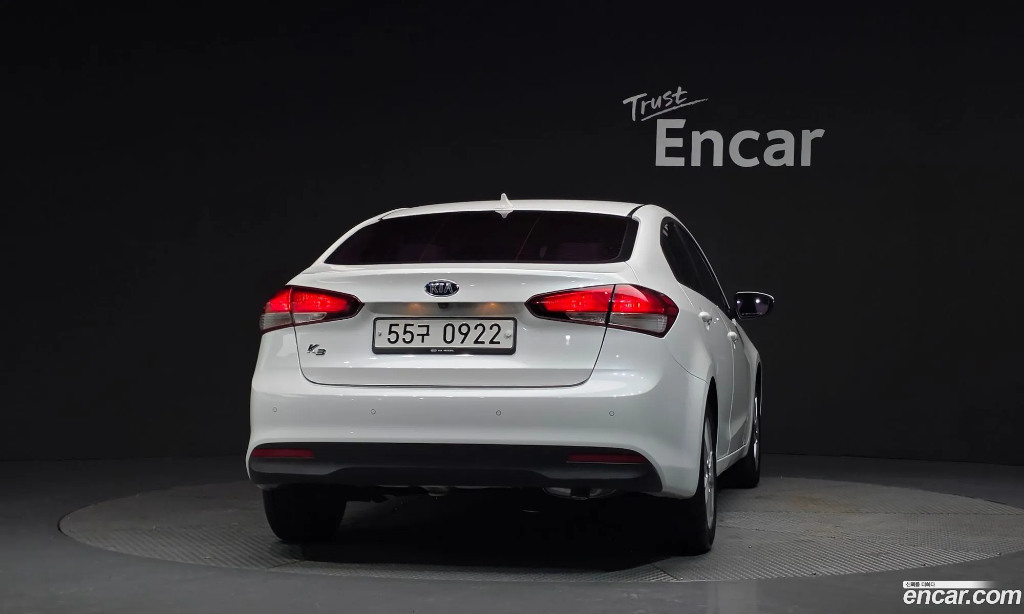Kia K3 2016 — 14