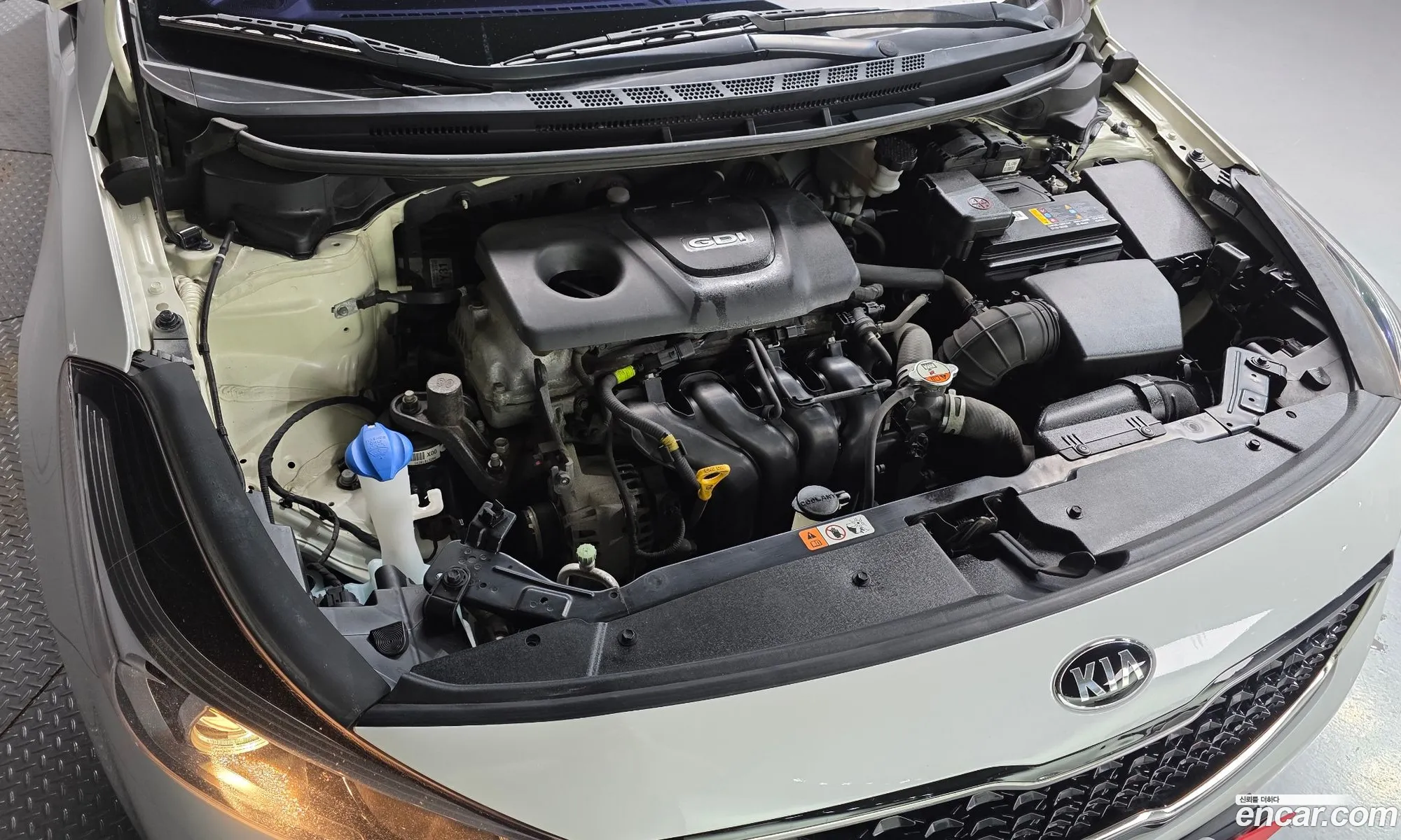 Kia K3 2016 — 9