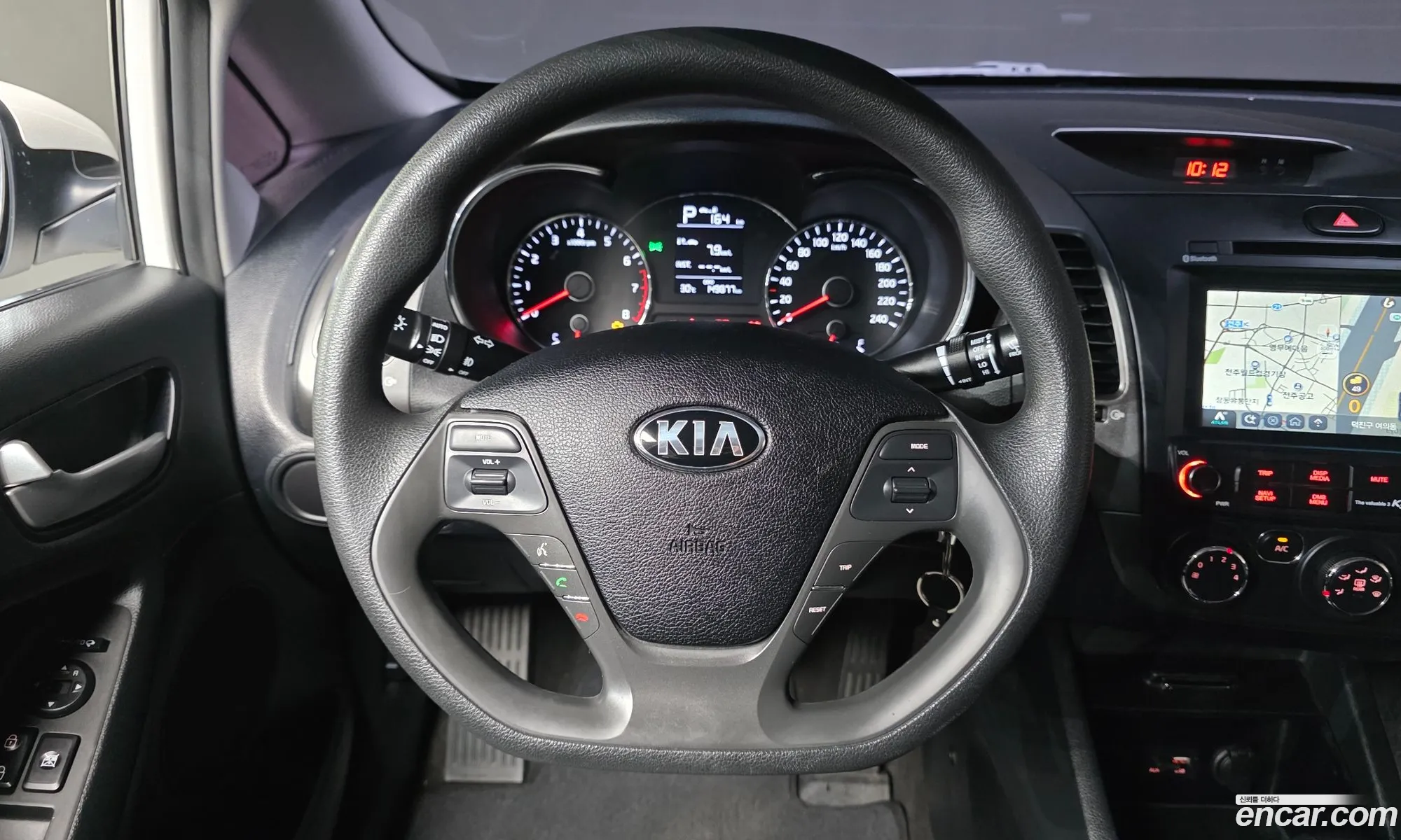 Kia K3 2016 — 8