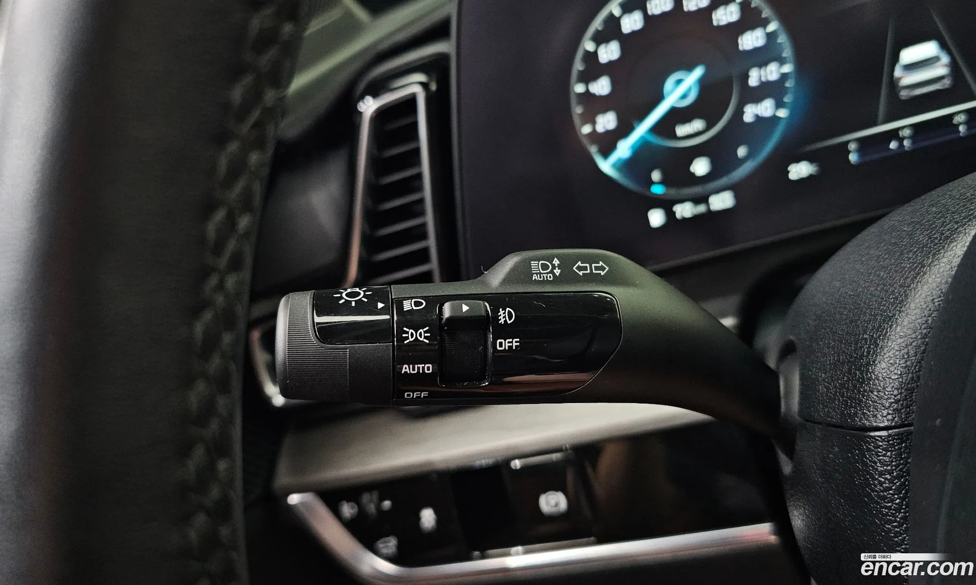 Kia Sportage 2023 — 17