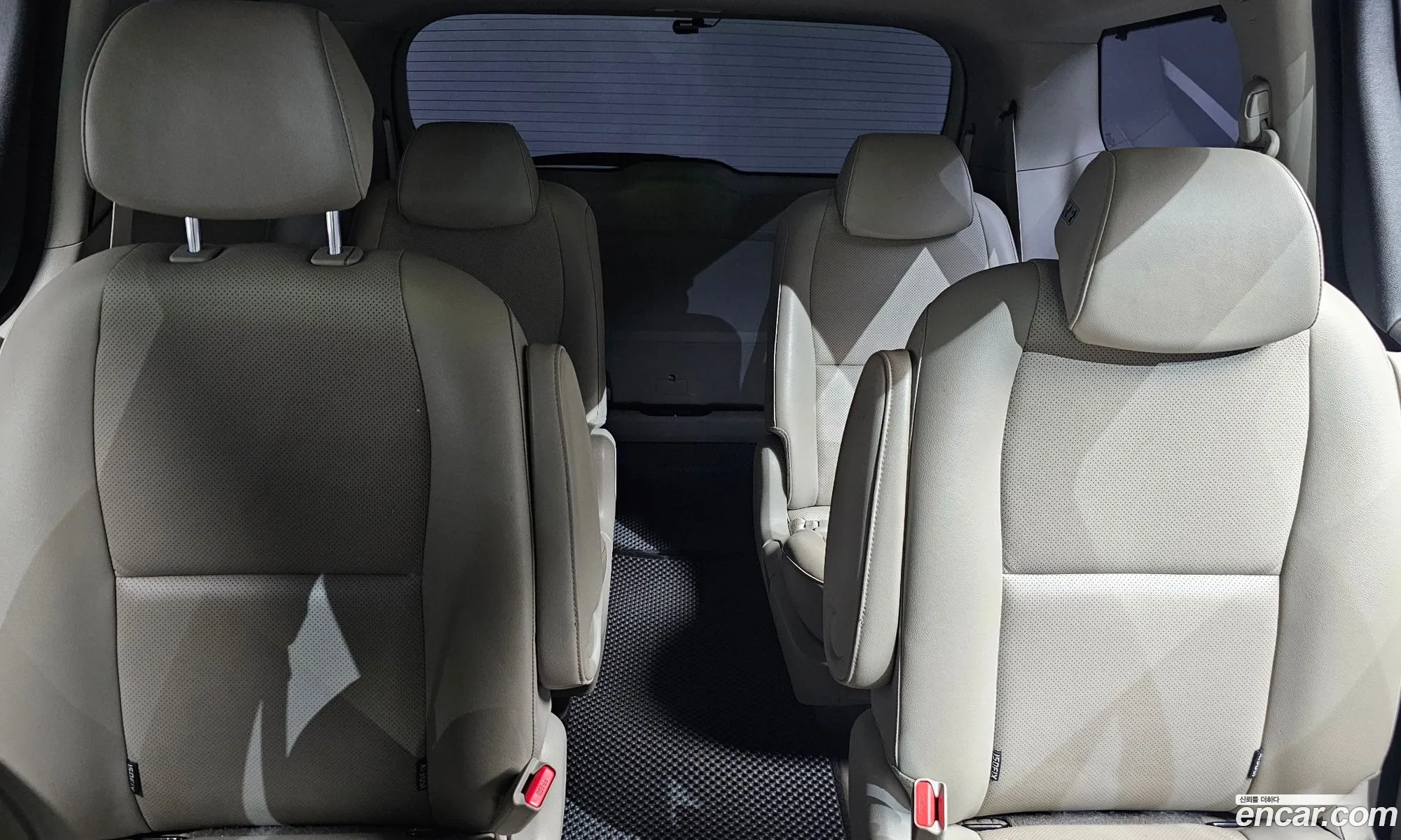 Kia Carnival 2014 — 15