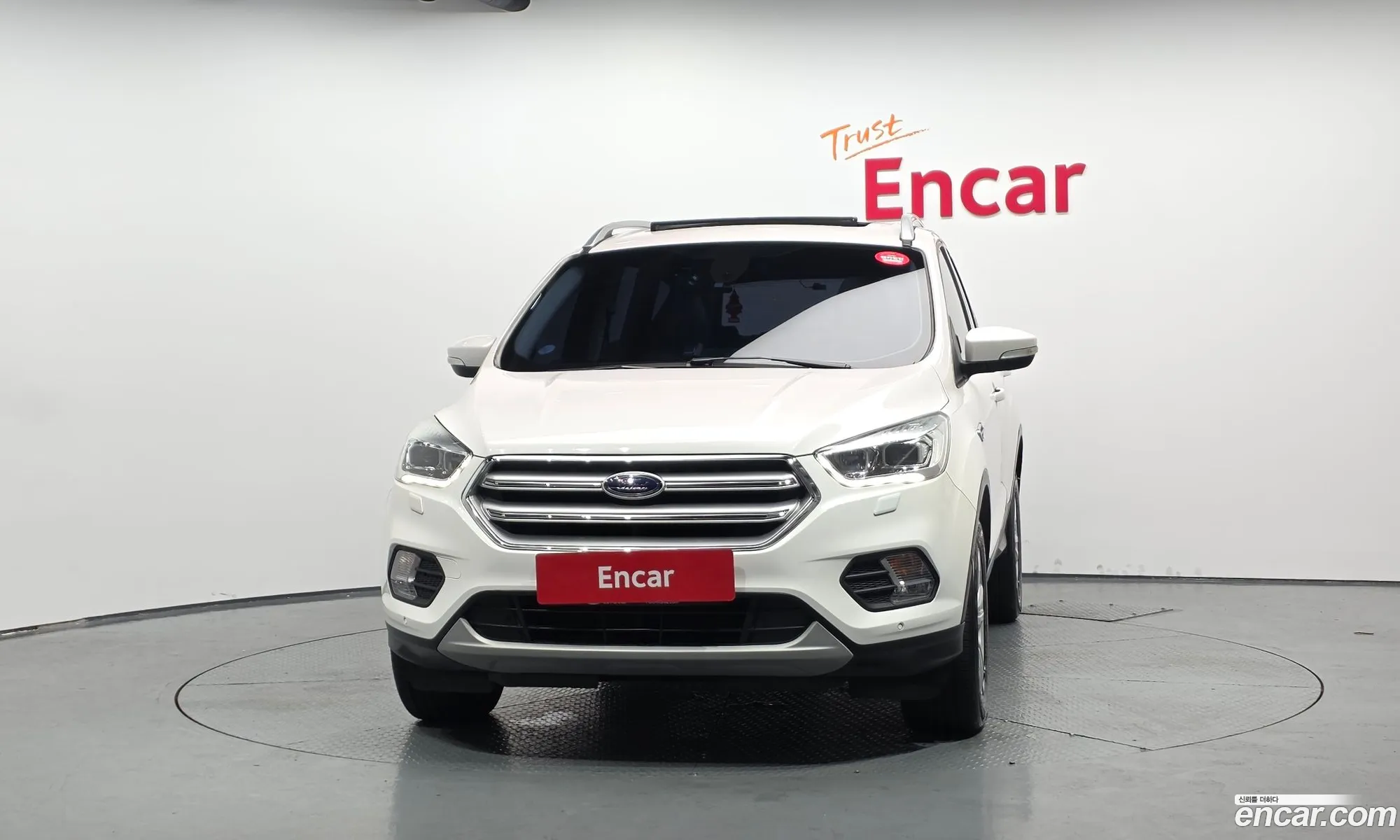 Ford Kuga 2017 — 18