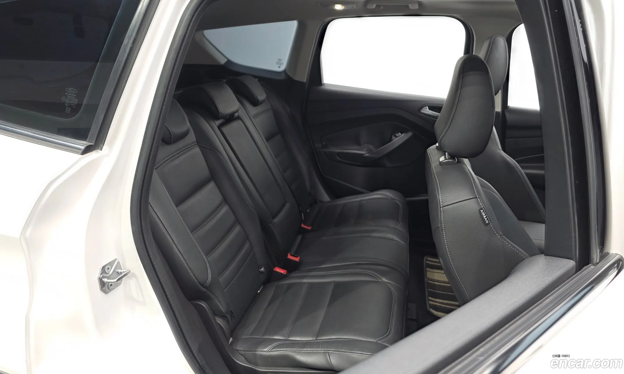 Ford Kuga 2017 — 19