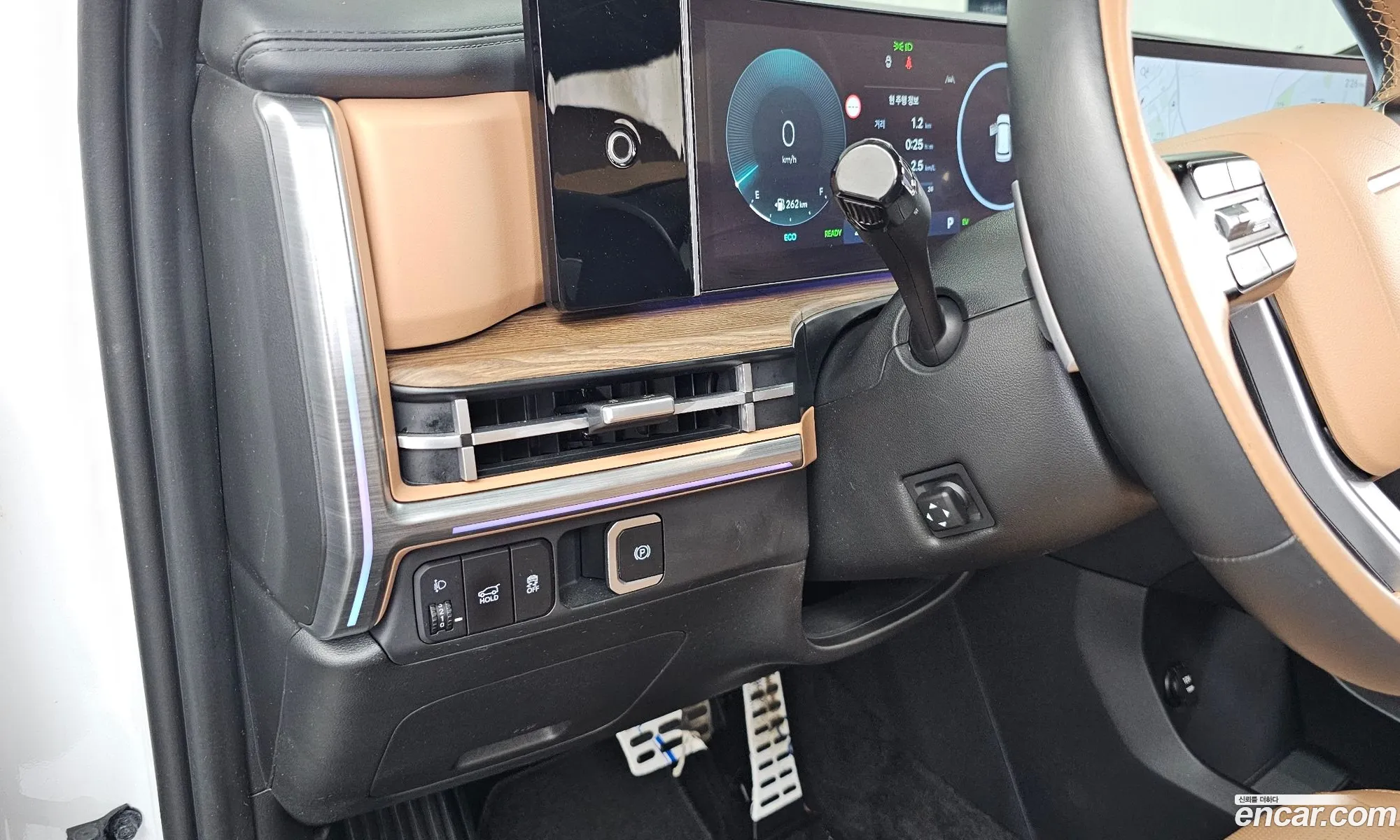 Hyundai Santa Fe 2024 — 28