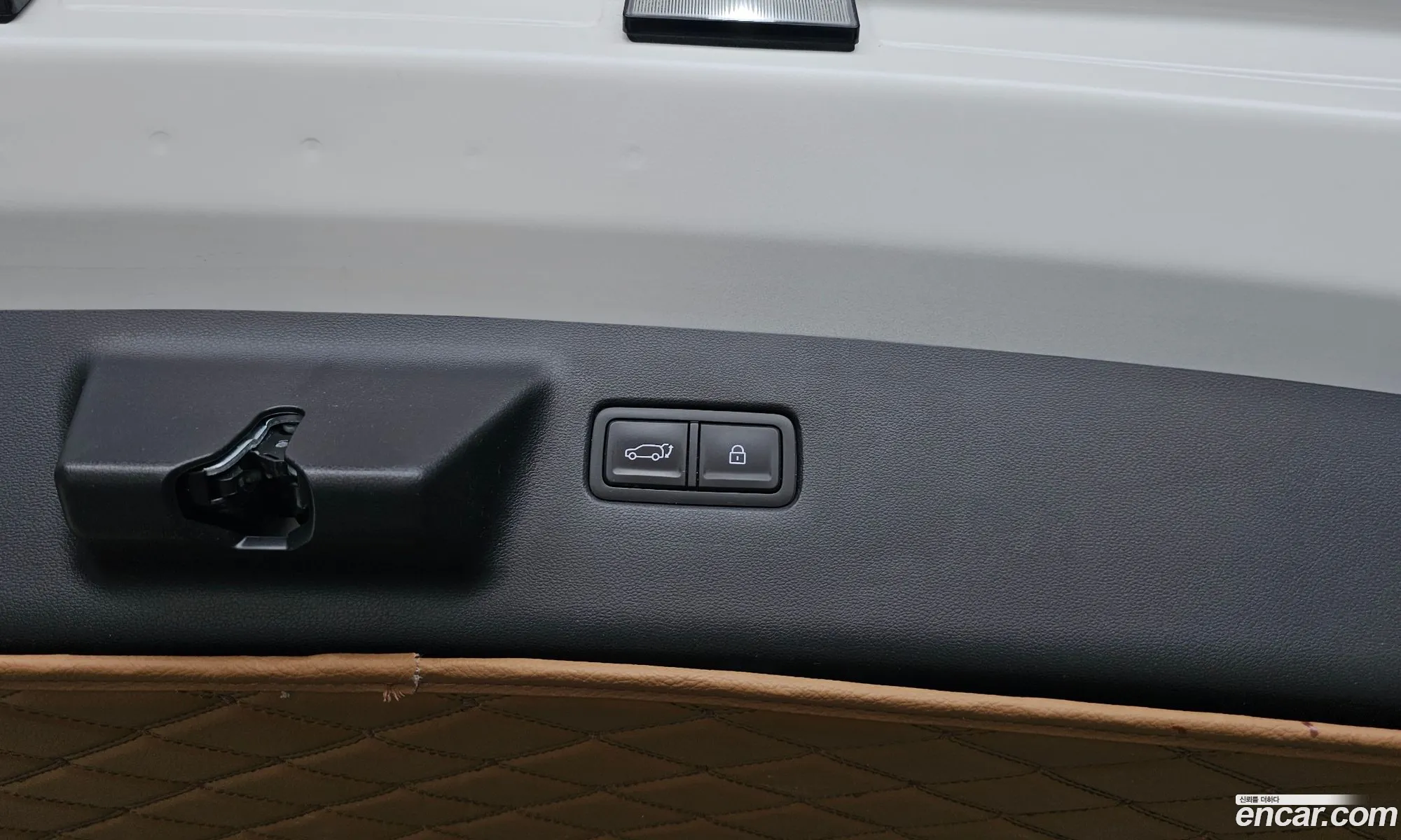 Hyundai Santa Fe 2024 — 25