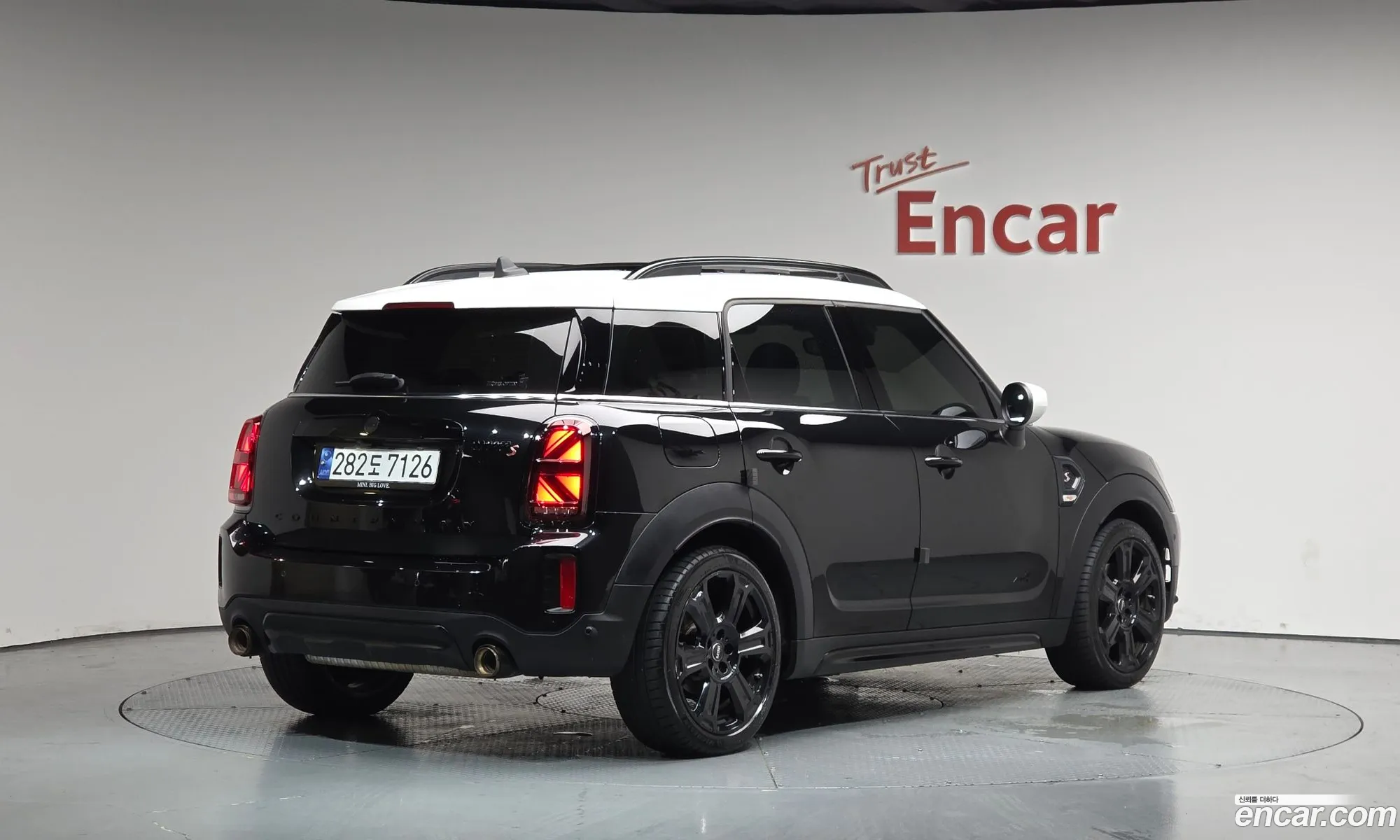Mini Cooper S Countryman 2023 — 24