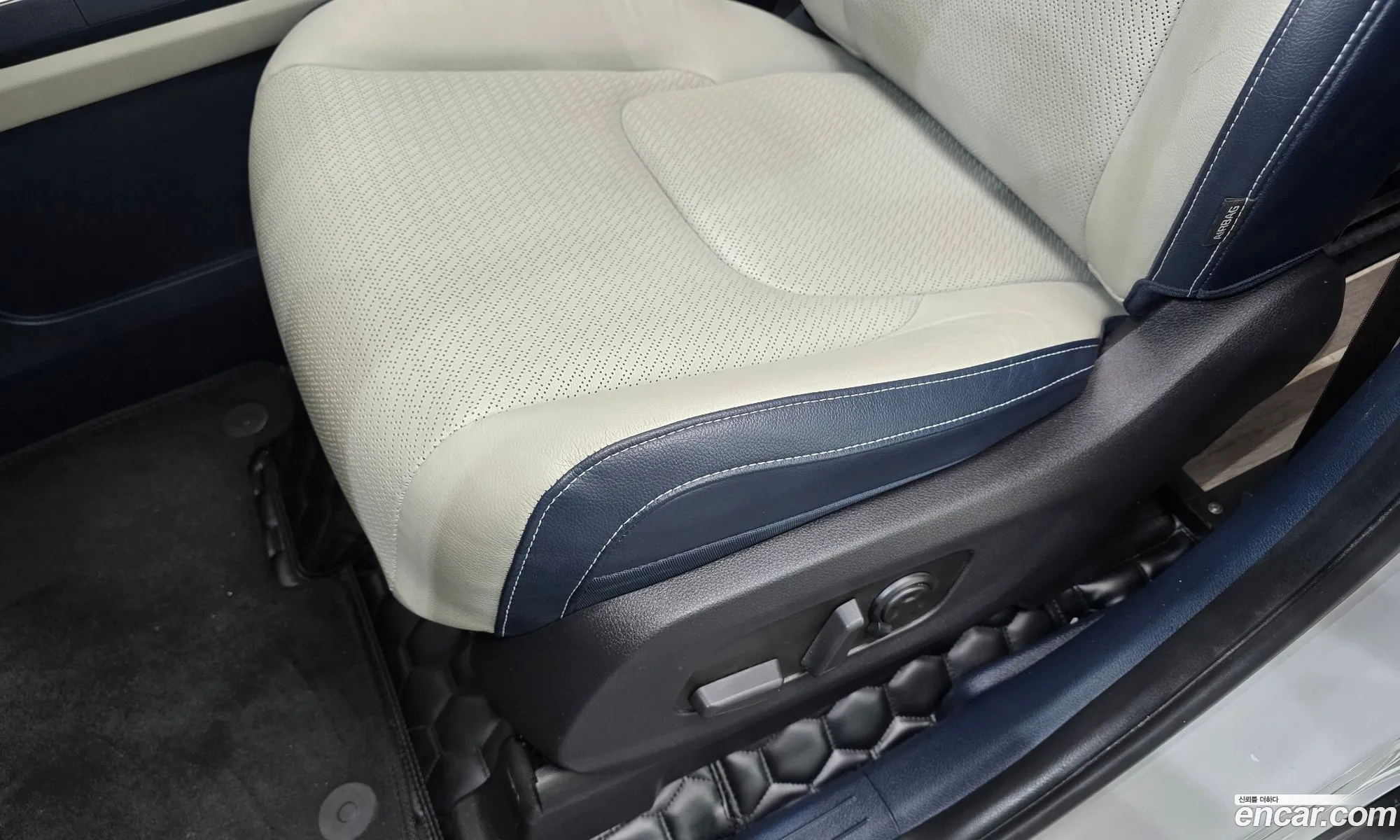 Kia Carnival 2024 — 11