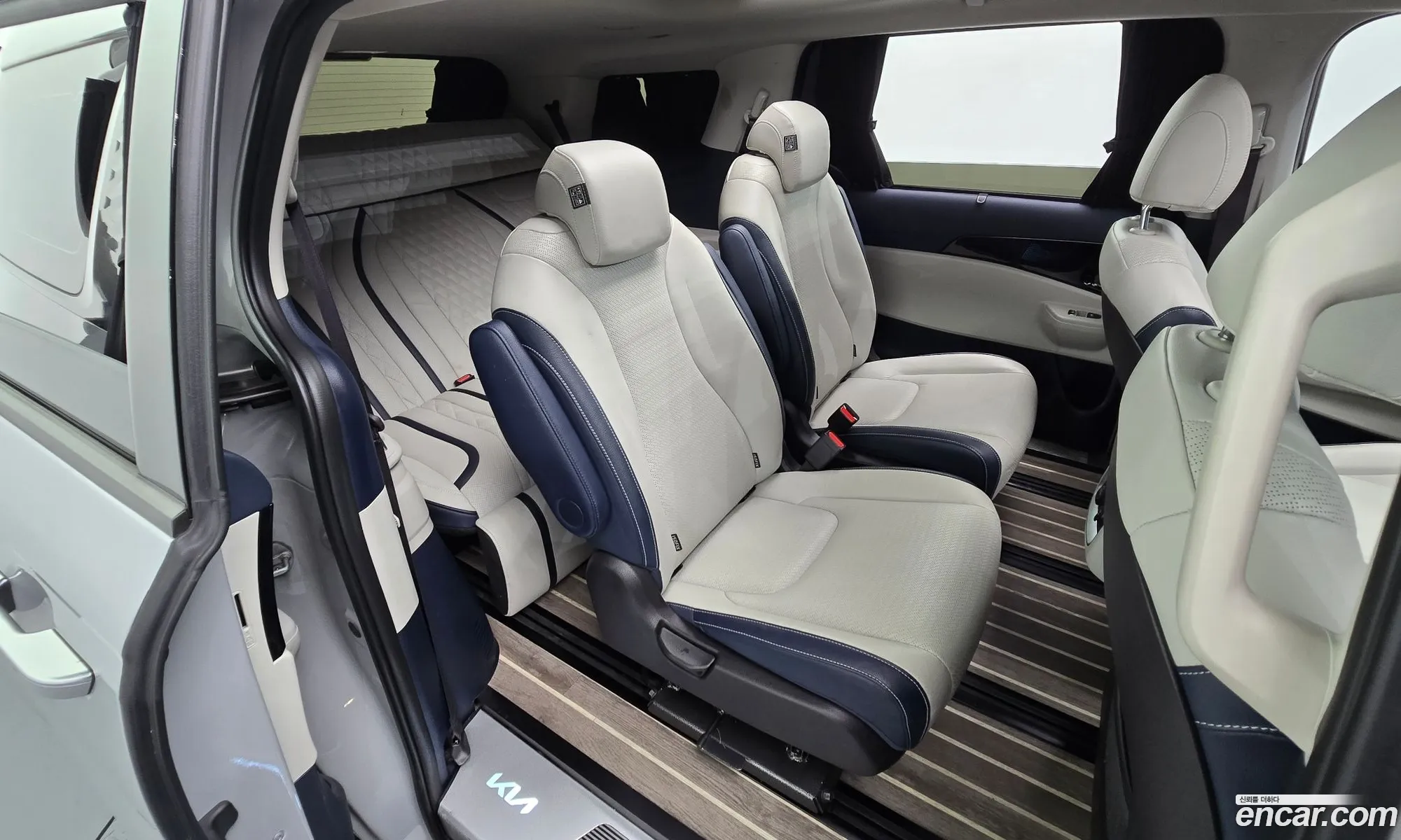 Kia Carnival 2024 — 34