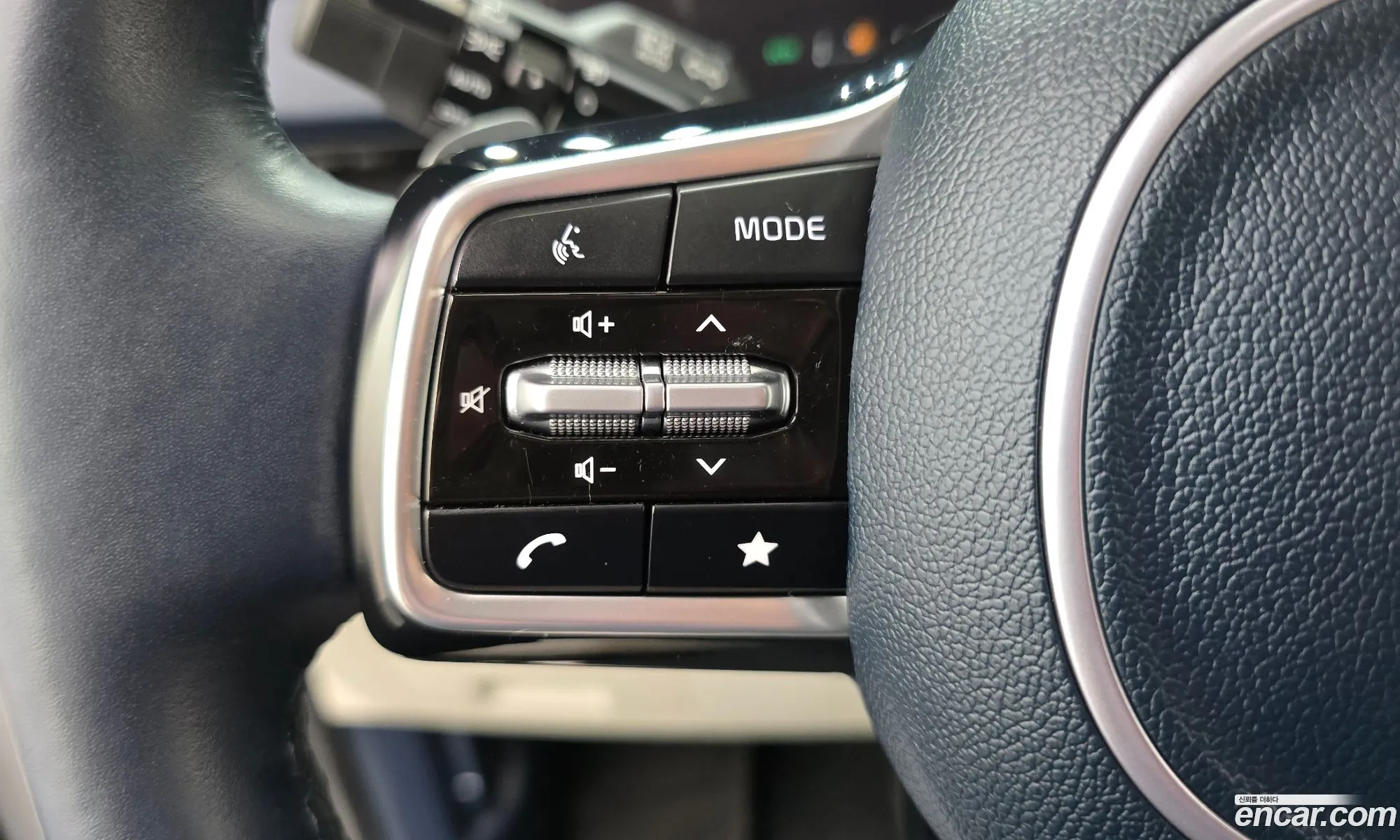 Kia Carnival 2024 — 7